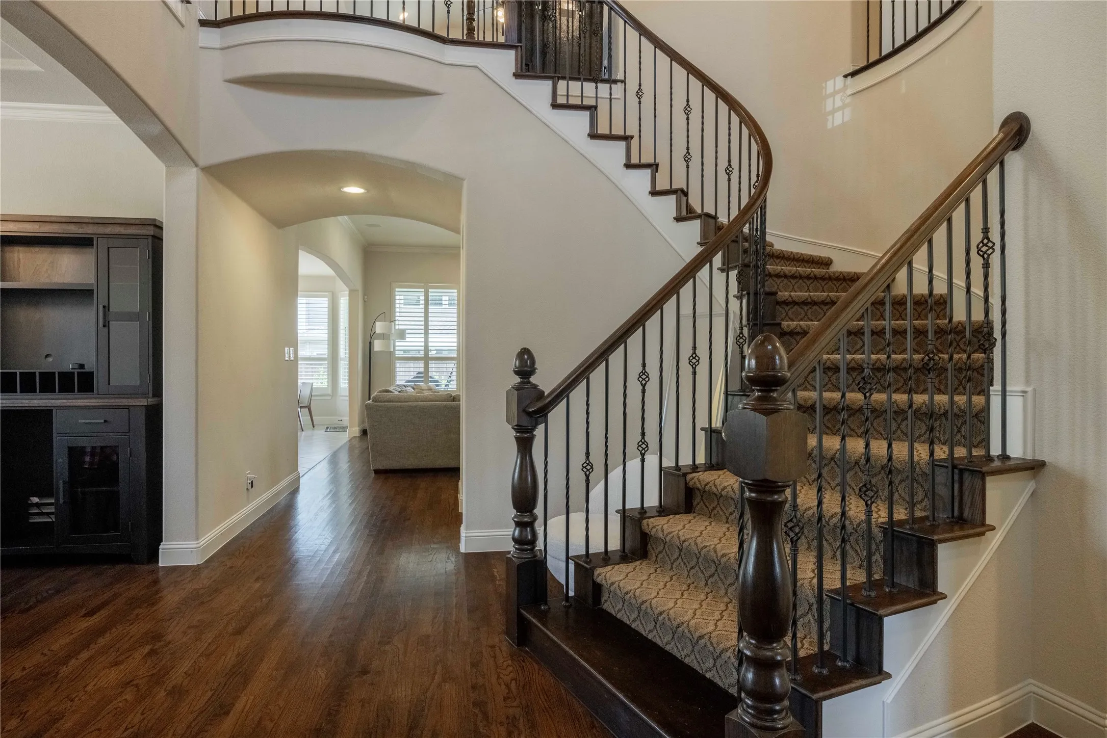 Single Family Residence For Rent in Collin County , 12824 Flatiron Trail, Frisco, Texas 75035, 5 Bedrooms, 5 Bathrooms, 3 Garage spaces, 4,306 Sqft, built in 2015, Price $6,500, mls#21263905, Real Estate Agent in Frisco, Homes For Rent in Collin county, Homes For Rent in Frisco, Realtor in Frisco Texas, Real Estate Brokerage Independent Realty Texas, Luminita Cordes Realtor