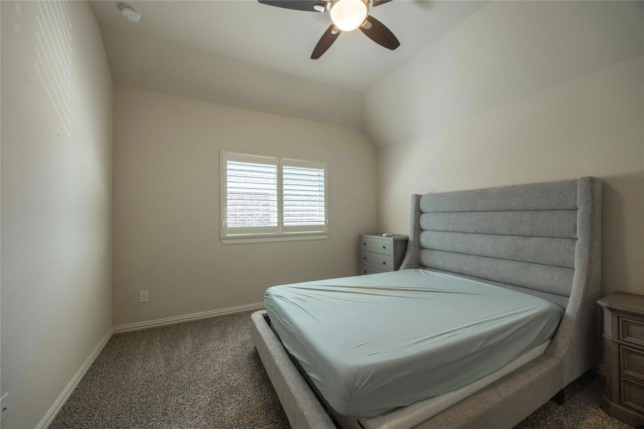 Single Family Residence For Rent in Collin County , 12824 Flatiron Trail, Frisco, Texas 75035, 5 Bedrooms, 5 Bathrooms, 3 Garage spaces, 4,306 Sqft, built in 2015, Price $6,500, mls#21263905, Real Estate Agent in Frisco, Homes For Rent in Collin county, Homes For Rent in Frisco, Realtor in Frisco Texas, Real Estate Brokerage Independent Realty Texas, Luminita Cordes Realtor