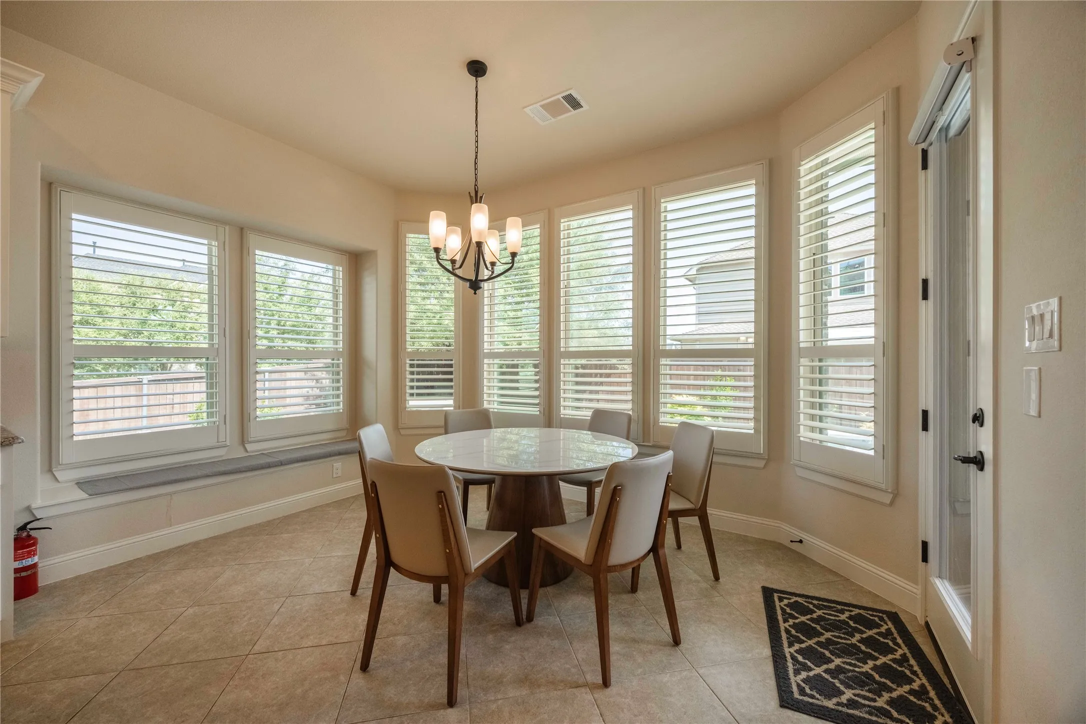 Single Family Residence For Rent in Collin County , 12824 Flatiron Trail, Frisco, Texas 75035, 5 Bedrooms, 5 Bathrooms, 3 Garage spaces, 4,306 Sqft, built in 2015, Price $6,500, mls#21263905, Real Estate Agent in Frisco, Homes For Rent in Collin county, Homes For Rent in Frisco, Realtor in Frisco Texas, Real Estate Brokerage Independent Realty Texas, Luminita Cordes Realtor