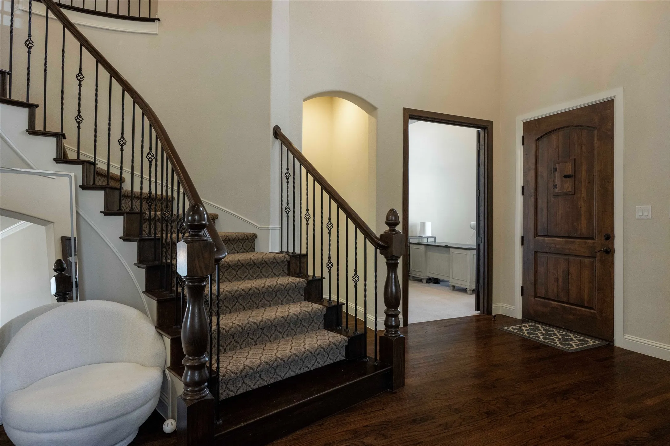 Single Family Residence For Rent in Collin County , 12824 Flatiron Trail, Frisco, Texas 75035, 5 Bedrooms, 5 Bathrooms, 3 Garage spaces, 4,306 Sqft, built in 2015, Price $6,500, mls#21263905, Real Estate Agent in Frisco, Homes For Rent in Collin county, Homes For Rent in Frisco, Realtor in Frisco Texas, Real Estate Brokerage Independent Realty Texas, Luminita Cordes Realtor