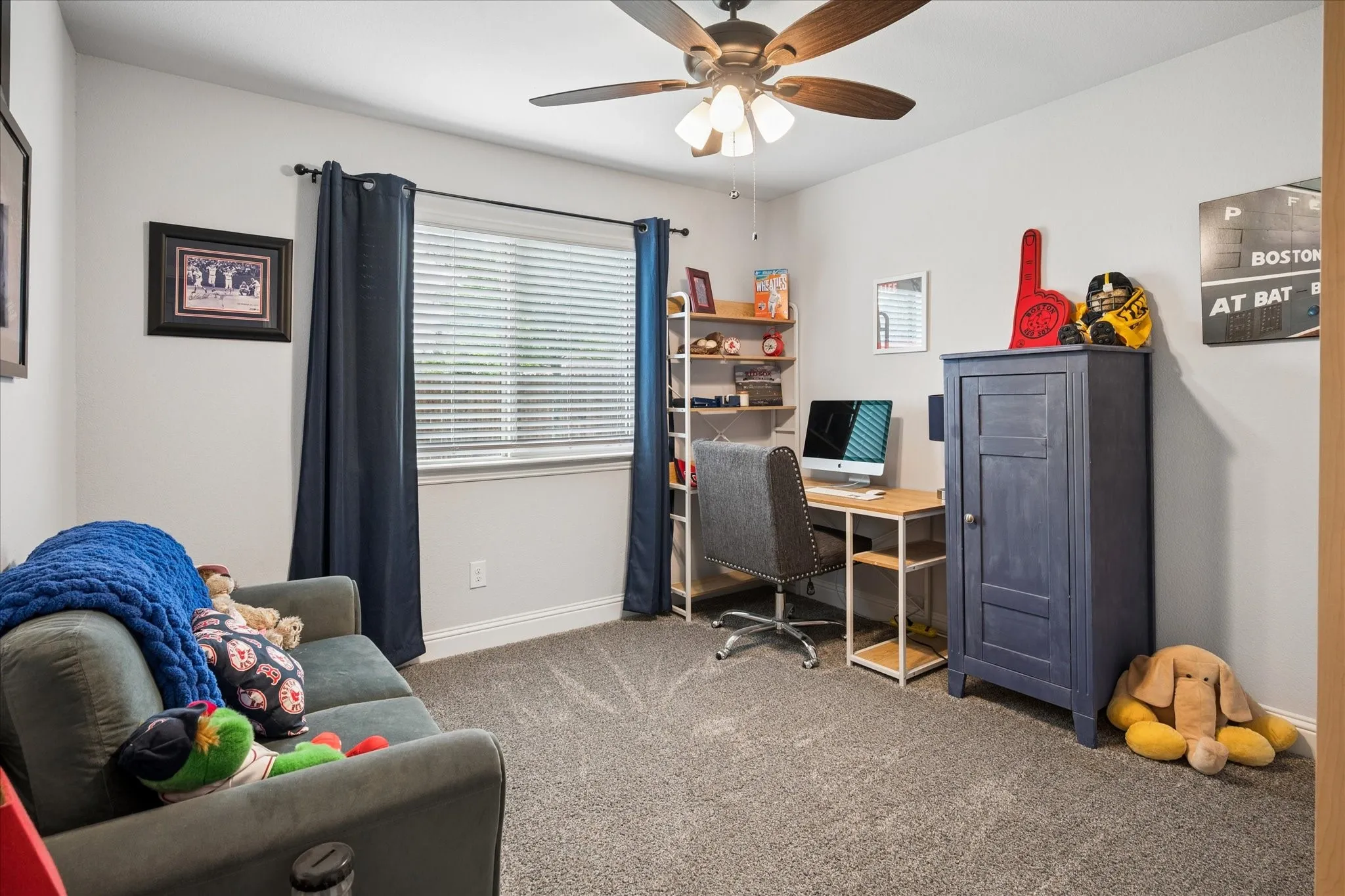Single Family Residence For Sale in Collin County , 1217 Brentfield Drive, Anna, Texas 75409, 4 Bedrooms, 3 Bathrooms, 3 Garage spaces, 2,454 Sqft, built in 2021, Price $450,000, mls#21230431, Real Estate Agent in Anna, Homes For Sale in Collin county, Homes For Sale in Anna, Realtor in Anna Texas, Real Estate Brokerage Independent Realty Texas, Luminita Cordes Realtor
