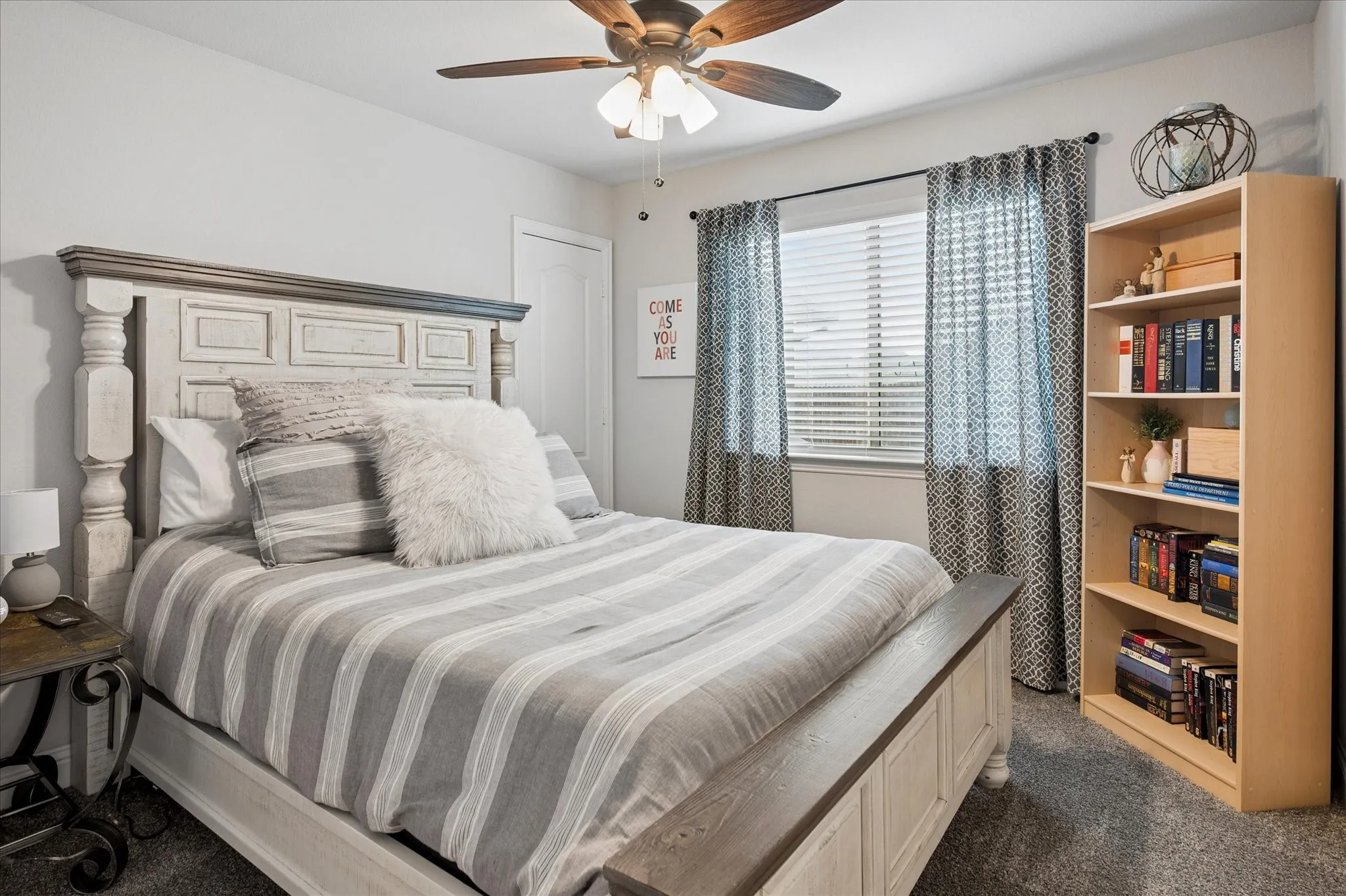 Single Family Residence For Sale in Collin County , 1217 Brentfield Drive, Anna, Texas 75409, 4 Bedrooms, 3 Bathrooms, 3 Garage spaces, 2,454 Sqft, built in 2021, Price $450,000, mls#21230431, Real Estate Agent in Anna, Homes For Sale in Collin county, Homes For Sale in Anna, Realtor in Anna Texas, Real Estate Brokerage Independent Realty Texas, Luminita Cordes Realtor
