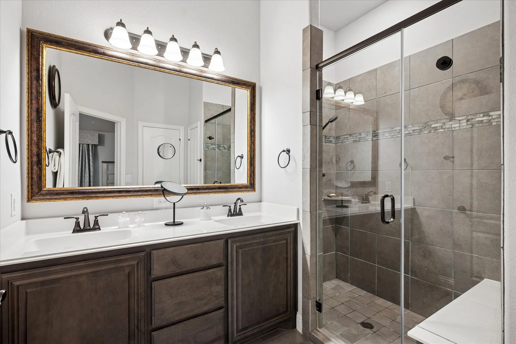 Single Family Residence For Sale in Collin County , 1217 Brentfield Drive, Anna, Texas 75409, 4 Bedrooms, 3 Bathrooms, 3 Garage spaces, 2,454 Sqft, built in 2021, Price $450,000, mls#21230431, Real Estate Agent in Anna, Homes For Sale in Collin county, Homes For Sale in Anna, Realtor in Anna Texas, Real Estate Brokerage Independent Realty Texas, Luminita Cordes Realtor