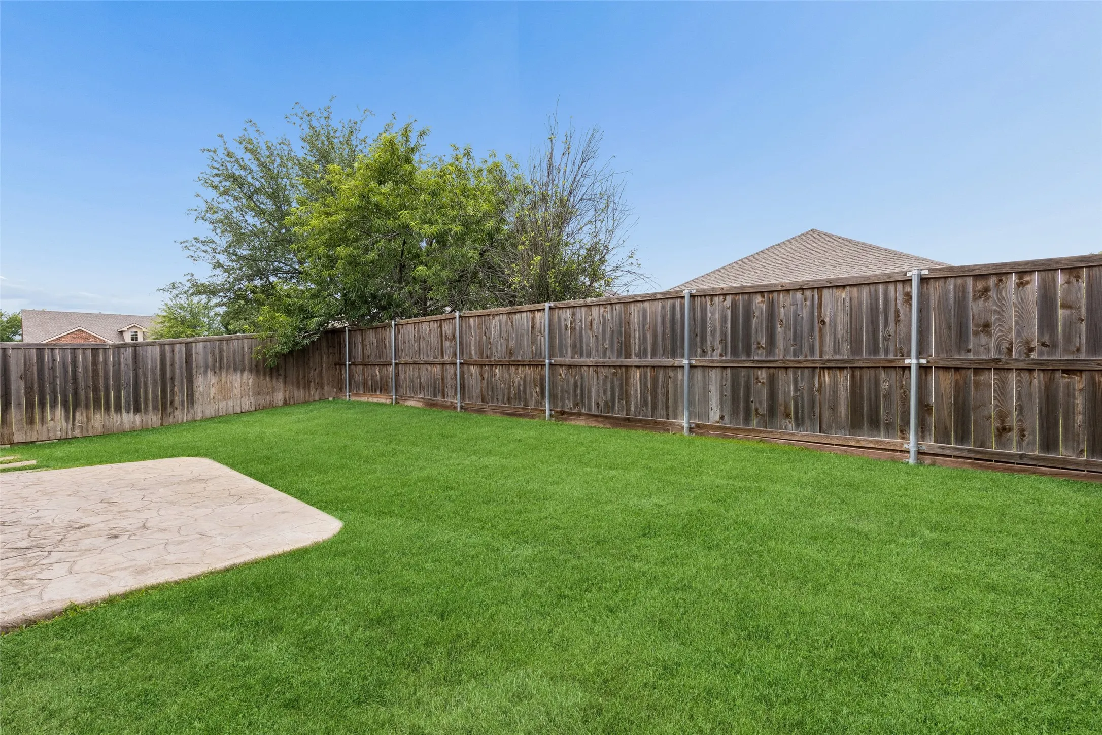 Single Family Residence For Sale in Collin County , 9712 Starfire Drive, Mc Kinney, Texas 75072, 4 Bedroom, 2 Bathroom, 2 Garage spaces, 2,045 Sqft, built in 2009, mls#21263965, Real Estate Agent in Mc Kinney, Homes For Sale in Collin county, Homes For Sale in Mc Kinney, Realtor in Mc Kinney Texas, Real Estate Brokerage Independent Realty Texas, Luminita Cordes Realtor