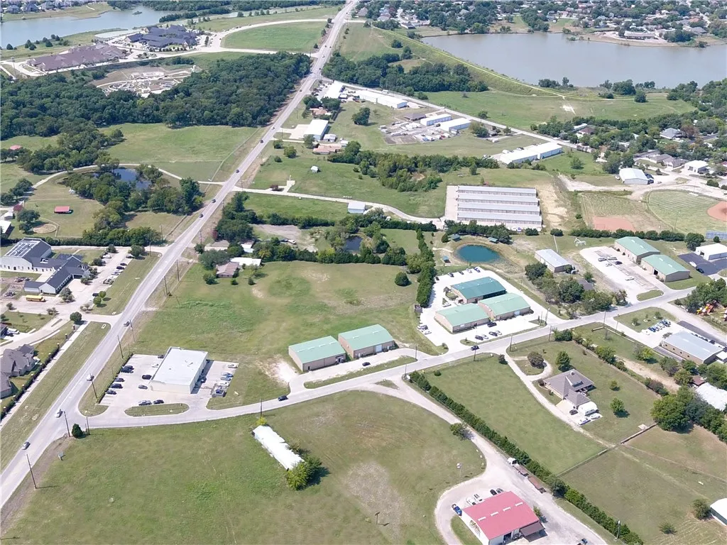 Improved Land For Sale in Rockwall County , 5627 Horizon Road, Rockwall, Texas 75032, 0, 0, Garage spaces, 0 Sqft, built in 1978, Price $999,900, mls#21263996, Real Estate Agent in Rockwall, Homes For Sale in Rockwall county, Homes For Sale in Rockwall, Realtor in Rockwall Texas, Real Estate Brokerage Independent Realty Texas, Luminita Cordes Realtor