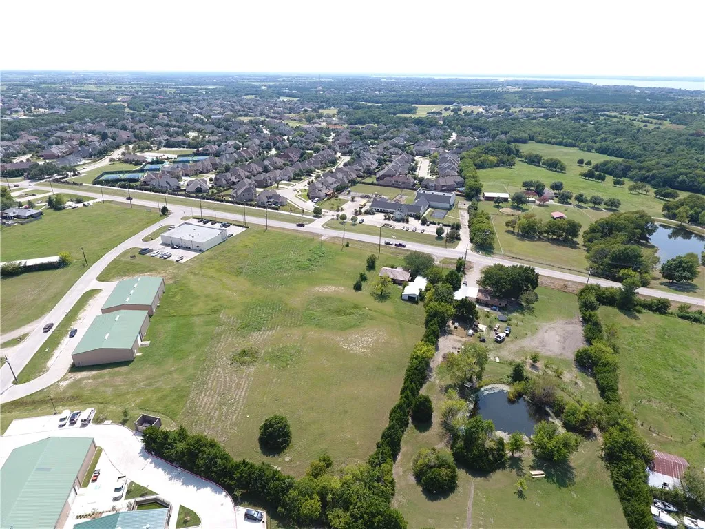 Improved Land For Sale in Rockwall County , 5627 Horizon Road, Rockwall, Texas 75032, 0, 0, Garage spaces, 0 Sqft, built in 1978, Price $999,900, mls#21263996, Real Estate Agent in Rockwall, Homes For Sale in Rockwall county, Homes For Sale in Rockwall, Realtor in Rockwall Texas, Real Estate Brokerage Independent Realty Texas, Luminita Cordes Realtor