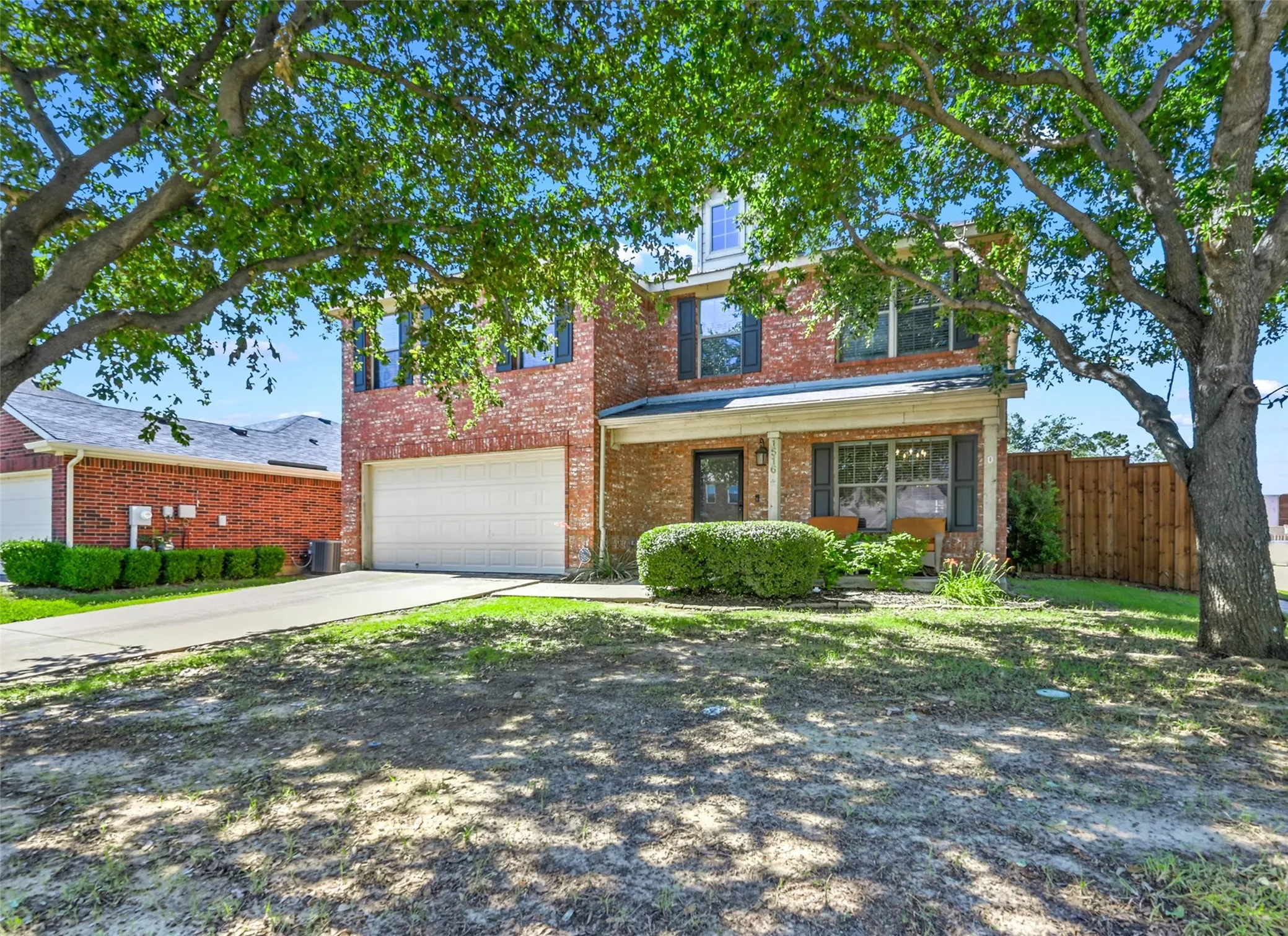 Single Family Residence For Sale in Denton County , 1516 Sequoia Grove Lane, Lewisville, Texas 75067, 3 Bedroom, 3 Bathroom, 2 Garage spaces, 2,255 Sqft, built in 2002, mls#21258243, Real Estate Agent in Lewisville, Homes For Sale in Denton county, Homes For Sale in Lewisville, Realtor in Lewisville Texas, Real Estate Brokerage Independent Realty Texas, Luminita Cordes Realtor