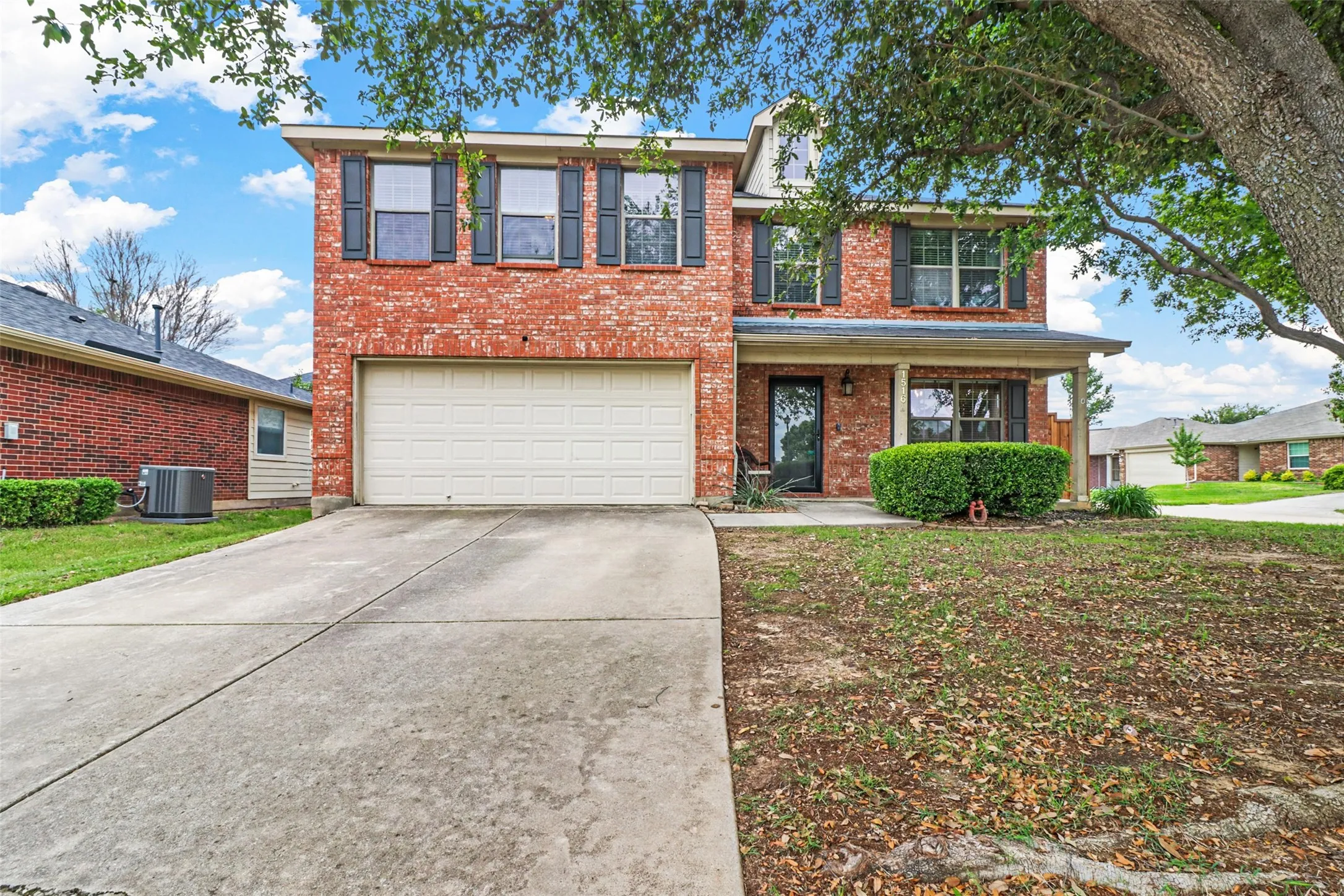 Single Family Residence For Sale in Denton County , 1516 Sequoia Grove Lane, Lewisville, Texas 75067, 3 Bedroom, 3 Bathroom, 2 Garage spaces, 2,255 Sqft, built in 2002, mls#21258243, Real Estate Agent in Lewisville, Homes For Sale in Denton county, Homes For Sale in Lewisville, Realtor in Lewisville Texas, Real Estate Brokerage Independent Realty Texas, Luminita Cordes Realtor