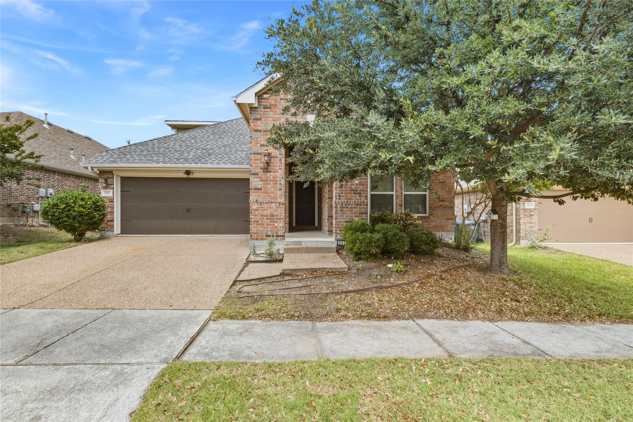 Single Family Residence For Sale in Collin County , 5900 Cranbrook Lane, Mc Kinney, Texas 75070, 5 Bedroom, 4 Bathroom, 2 Garage spaces, 3,012 Sqft, built in 2013, mls#21263768, Real Estate Agent in Mc Kinney, Homes For Sale in Collin county, Homes For Sale in Mc Kinney, Realtor in Mc Kinney Texas, Real Estate Brokerage Independent Realty Texas, Luminita Cordes Realtor
