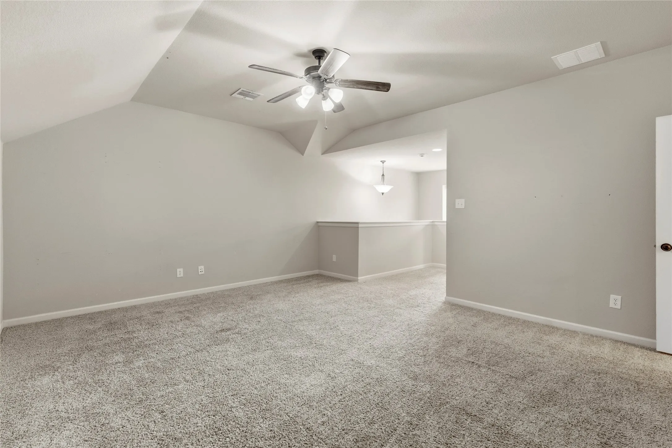 Single Family Residence For Sale in Collin County , 5900 Cranbrook Lane, Mc Kinney, Texas 75070, 5 Bedroom, 4 Bathroom, 2 Garage spaces, 3,012 Sqft, built in 2013, mls#21263768, Real Estate Agent in Mc Kinney, Homes For Sale in Collin county, Homes For Sale in Mc Kinney, Realtor in Mc Kinney Texas, Real Estate Brokerage Independent Realty Texas, Luminita Cordes Realtor