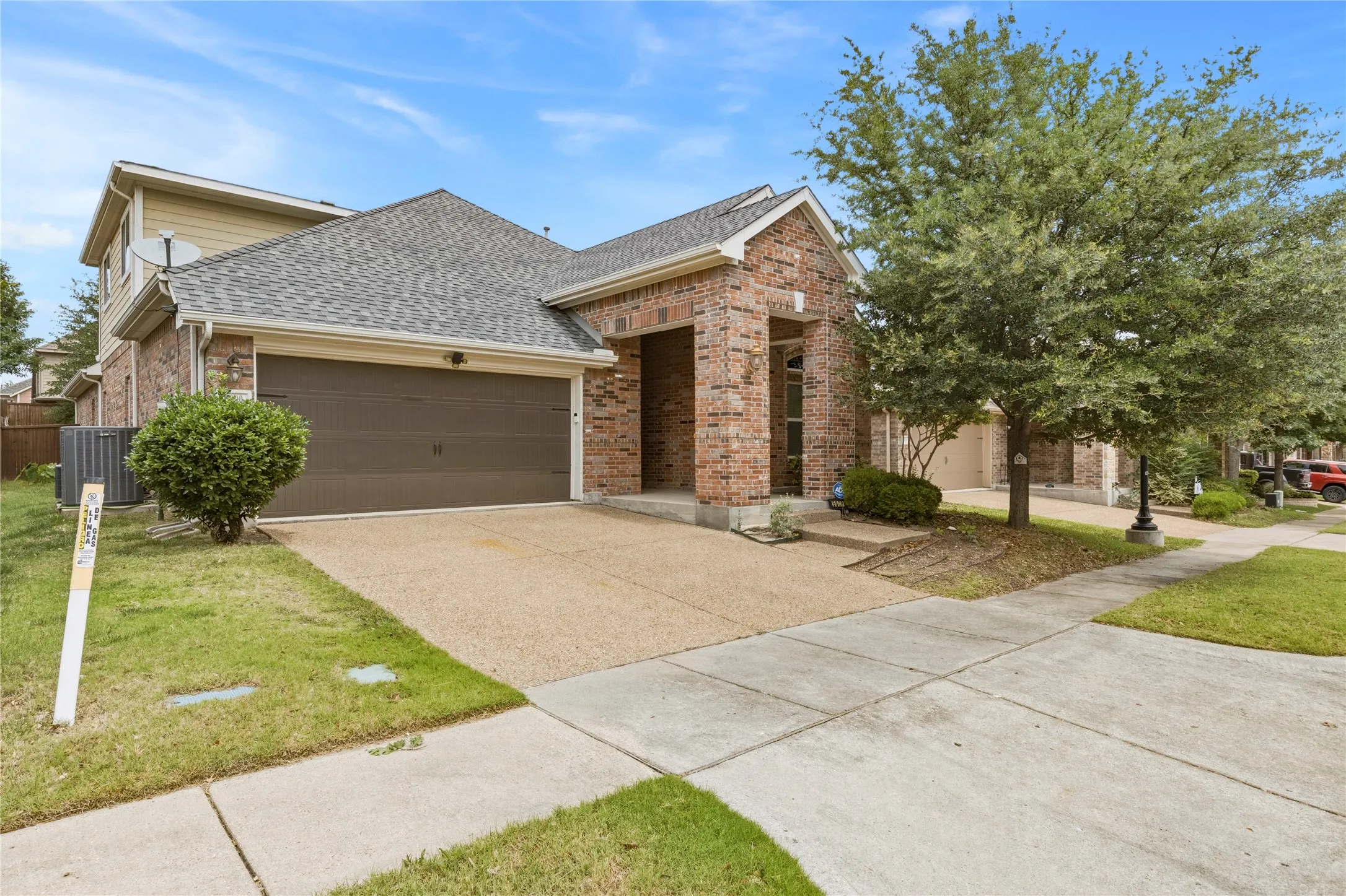 Single Family Residence For Sale in Collin County , 5900 Cranbrook Lane, Mc Kinney, Texas 75070, 5 Bedroom, 4 Bathroom, 2 Garage spaces, 3,012 Sqft, built in 2013, mls#21263768, Real Estate Agent in Mc Kinney, Homes For Sale in Collin county, Homes For Sale in Mc Kinney, Realtor in Mc Kinney Texas, Real Estate Brokerage Independent Realty Texas, Luminita Cordes Realtor