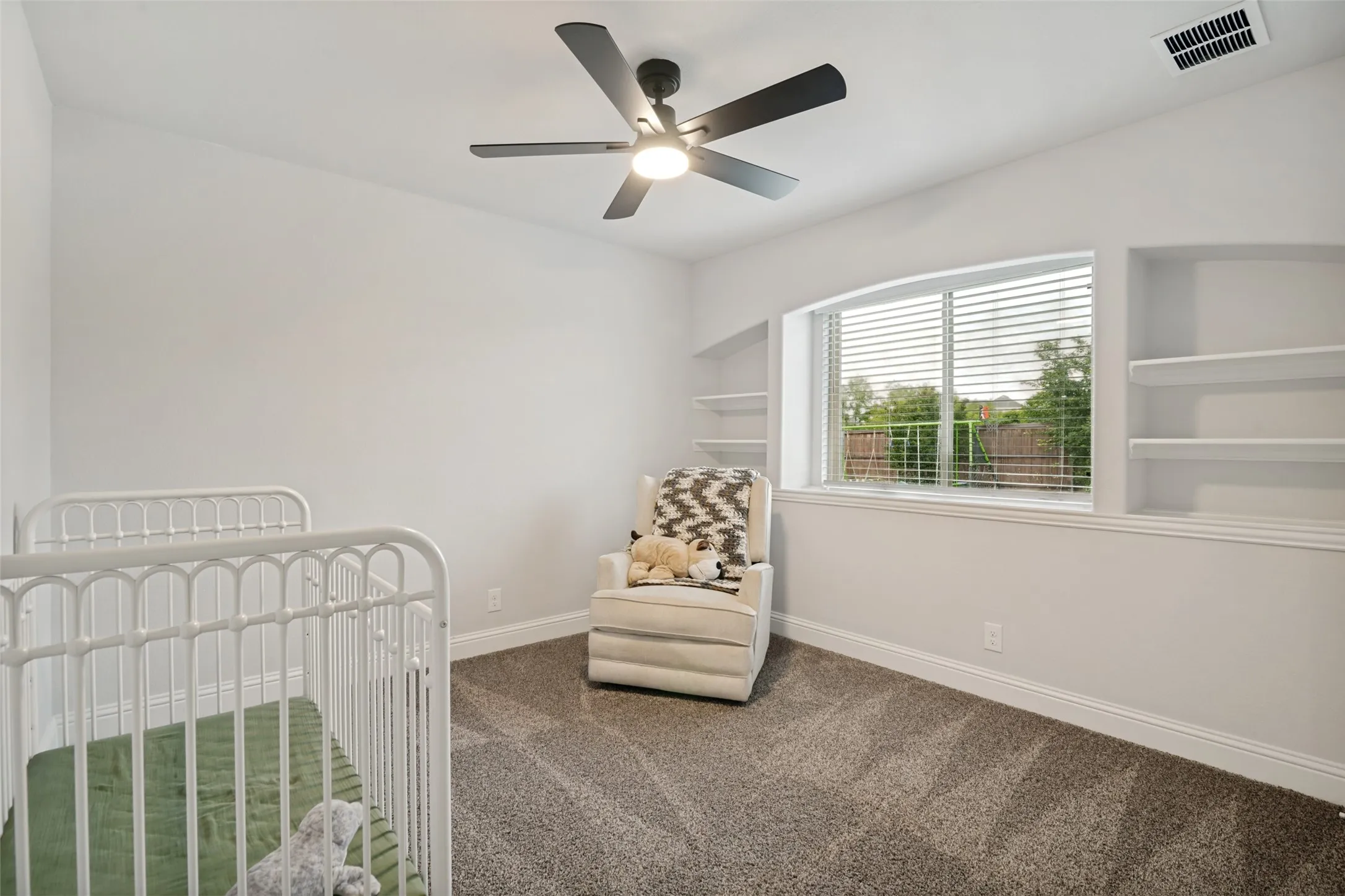 Single Family Residence For Sale in Kaufman County , 3608 Kimberly Court, Forney, Texas 75126, 4 Bedroom, 3 Bathroom, 2 Garage spaces, 2,745 Sqft, built in 2020, mls#21264049, Real Estate Agent in Forney, Homes For Sale in Kaufman county, Homes For Sale in Forney, Realtor in Forney Texas, Real Estate Brokerage Independent Realty Texas, Luminita Cordes Realtor
