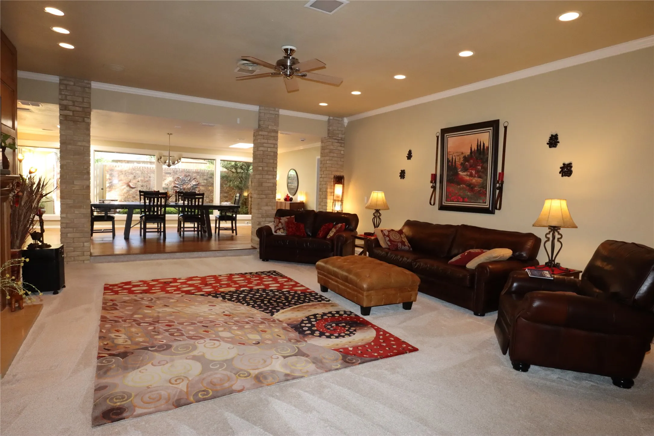 Single Family Residence For Sale in Tarrant County , 5421 Benbridge Drive, Fort Worth, Texas 76107, 4 Bedrooms, 4 Bathrooms, 2 Garage spaces, 4,102 Sqft, built in 1977, Price $925,000, mls#21264130, Real Estate Agent in Fort Worth, Homes For Sale in Tarrant county, Homes For Sale in Fort Worth, Realtor in Fort Worth Texas, Real Estate Brokerage Independent Realty Texas, Luminita Cordes Realtor