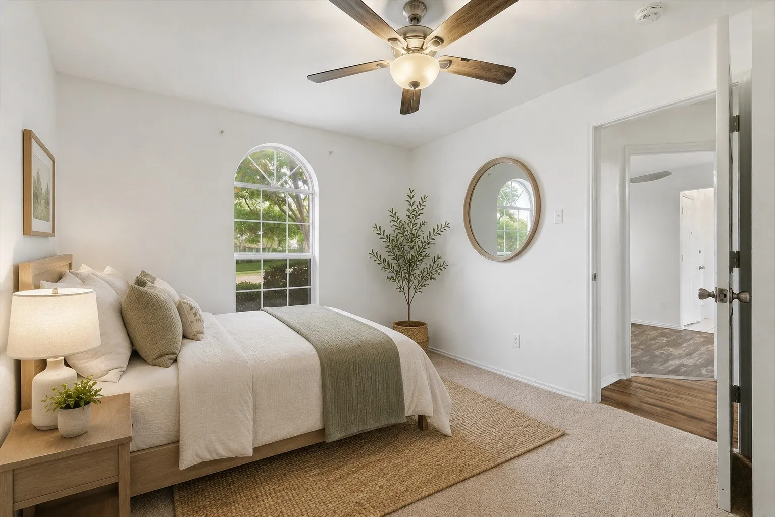 Guest bedroom
*VIRTUALLY STAGED*