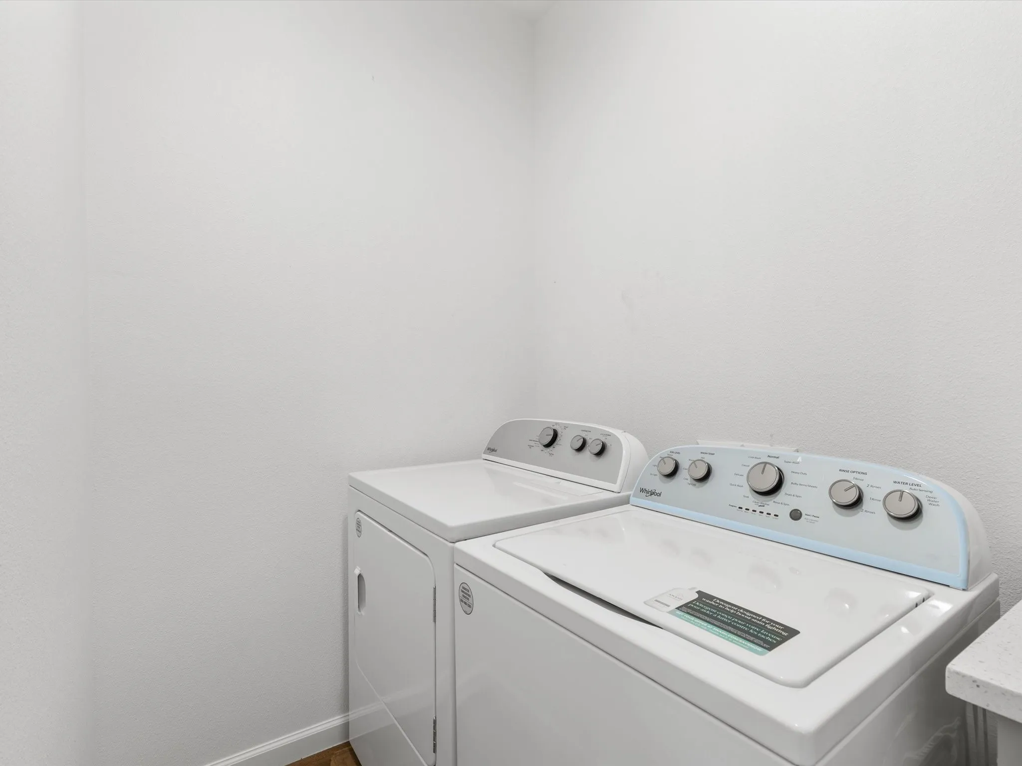 Single Family Residence For Rent in Tarrant County , 3517 Mission Street, Fort Worth, Texas 76109, 4 Bedroom, 5 Bathroom, Garage spaces, 2,760 Sqft, built in 2022, mls#21259956, Real Estate Agent in Fort Worth, Homes For Rent in Tarrant county, Homes For Rent in Fort Worth, Realtor in Fort Worth Texas, Real Estate Brokerage Independent Realty Texas, Luminita Cordes Realtor