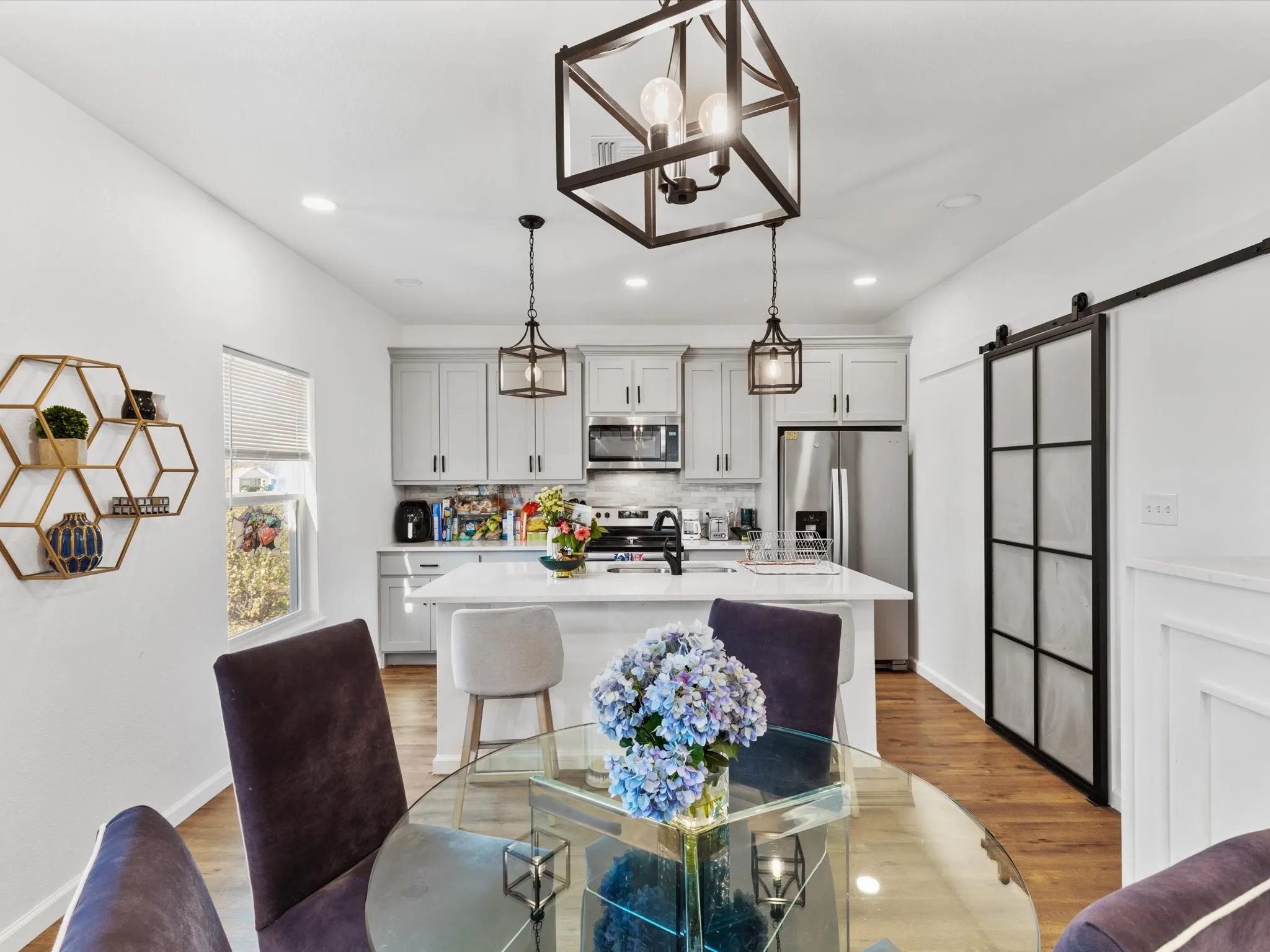 Single Family Residence For Rent in Tarrant County , 3517 Mission Street, Fort Worth, Texas 76109, 4 Bedroom, 5 Bathroom, Garage spaces, 2,760 Sqft, built in 2022, mls#21259956, Real Estate Agent in Fort Worth, Homes For Rent in Tarrant county, Homes For Rent in Fort Worth, Realtor in Fort Worth Texas, Real Estate Brokerage Independent Realty Texas, Luminita Cordes Realtor