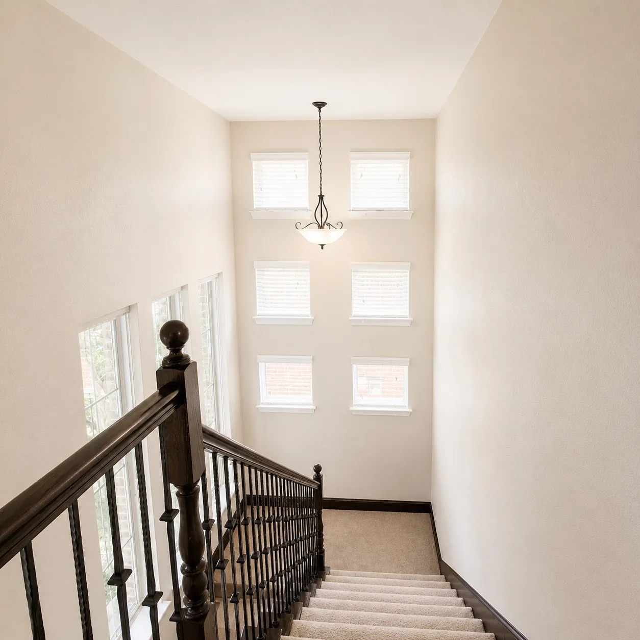 Single Family Residence For Sale in Tarrant County , 8416 Whistling Duck Drive, Fort Worth, Texas 76118, 4 Bedrooms, 3 Bathrooms, 2 Garage spaces, 3,543 Sqft, built in 2013, Price $569,990, mls#21258655, Real Estate Agent in Fort Worth, Homes For Sale in Tarrant county, Homes For Sale in Fort Worth, Realtor in Fort Worth Texas, Real Estate Brokerage Independent Realty Texas, Luminita Cordes Realtor