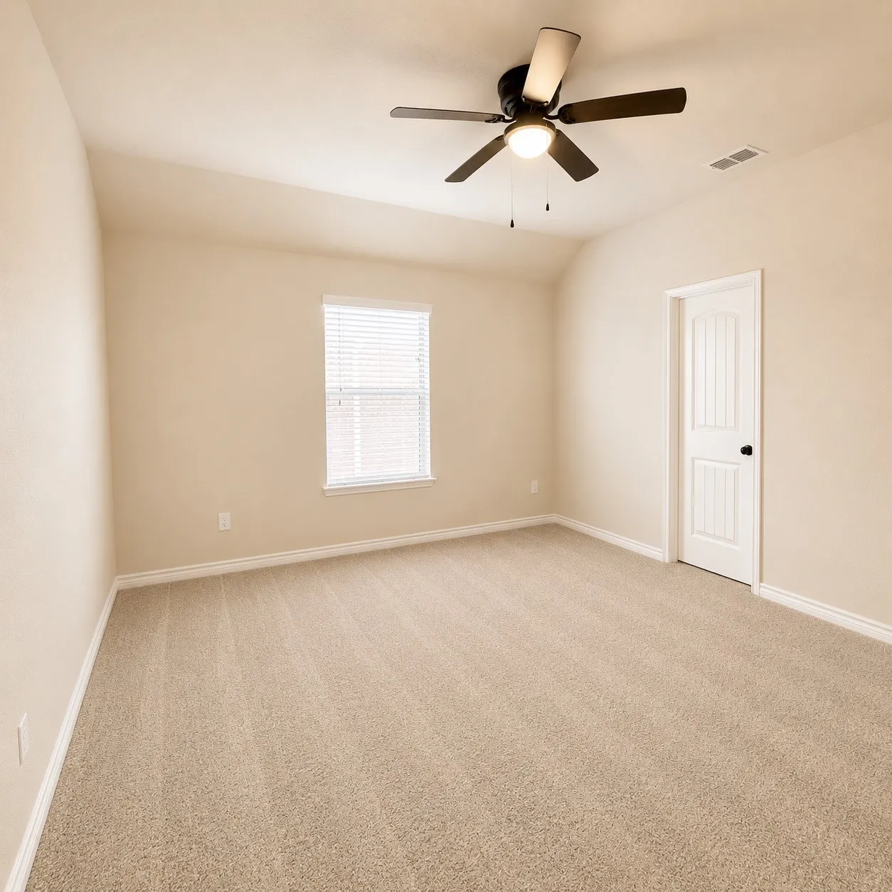 Single Family Residence For Sale in Tarrant County , 8416 Whistling Duck Drive, Fort Worth, Texas 76118, 4 Bedrooms, 3 Bathrooms, 2 Garage spaces, 3,543 Sqft, built in 2013, Price $569,990, mls#21258655, Real Estate Agent in Fort Worth, Homes For Sale in Tarrant county, Homes For Sale in Fort Worth, Realtor in Fort Worth Texas, Real Estate Brokerage Independent Realty Texas, Luminita Cordes Realtor