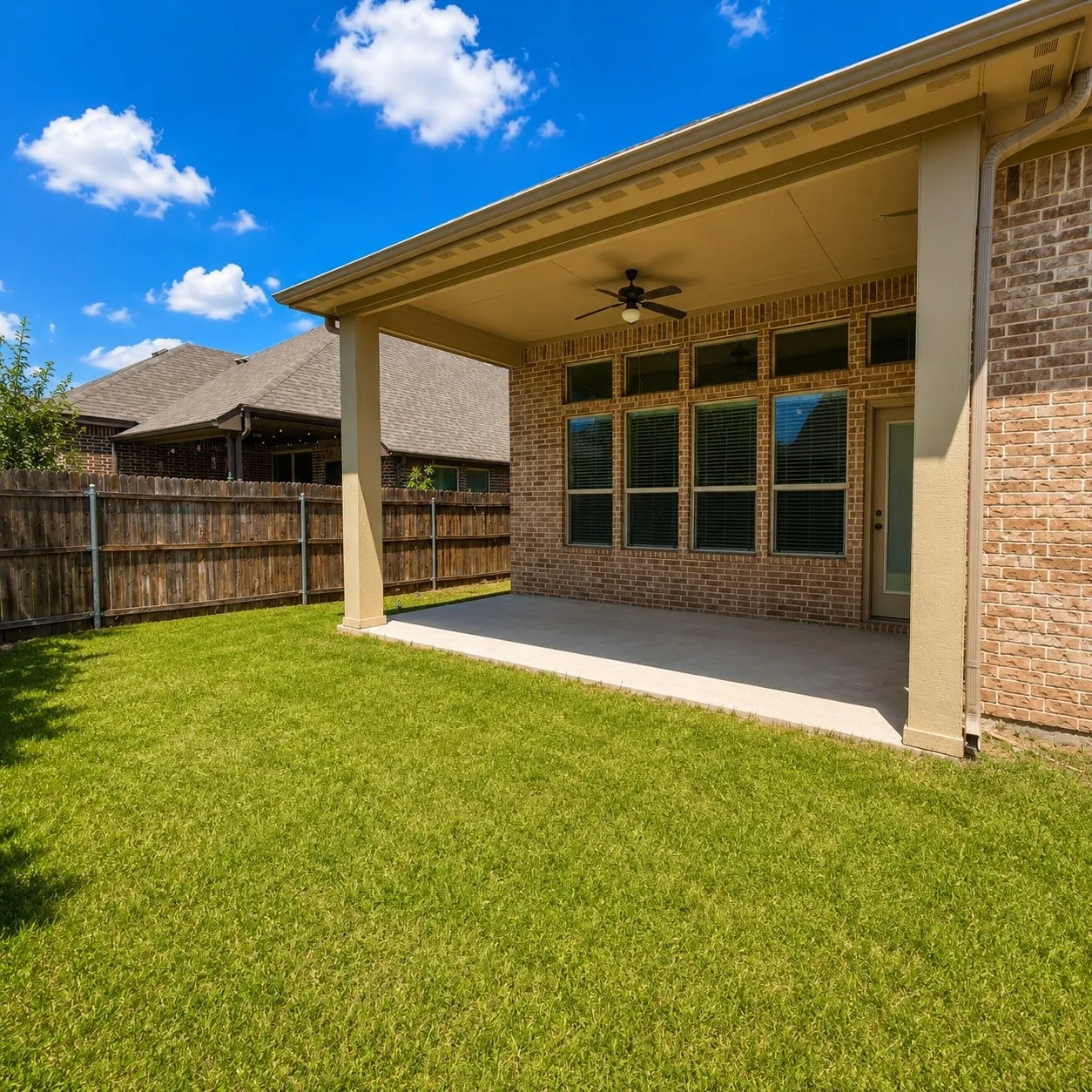Single Family Residence For Sale in Tarrant County , 8416 Whistling Duck Drive, Fort Worth, Texas 76118, 4 Bedrooms, 3 Bathrooms, 2 Garage spaces, 3,543 Sqft, built in 2013, Price $569,990, mls#21258655, Real Estate Agent in Fort Worth, Homes For Sale in Tarrant county, Homes For Sale in Fort Worth, Realtor in Fort Worth Texas, Real Estate Brokerage Independent Realty Texas, Luminita Cordes Realtor