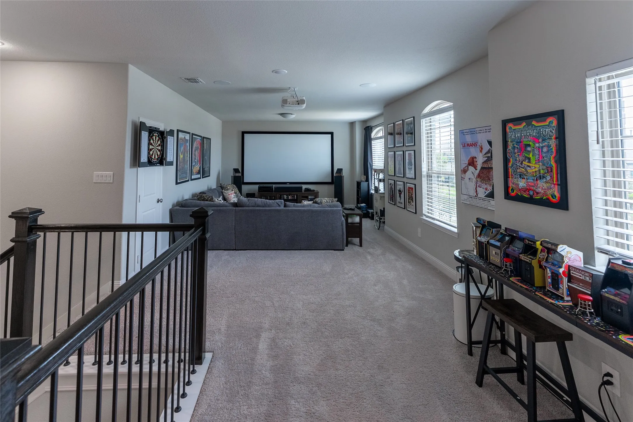 Top of stairs featuring space for large furniture to play games or watch your favorite films.