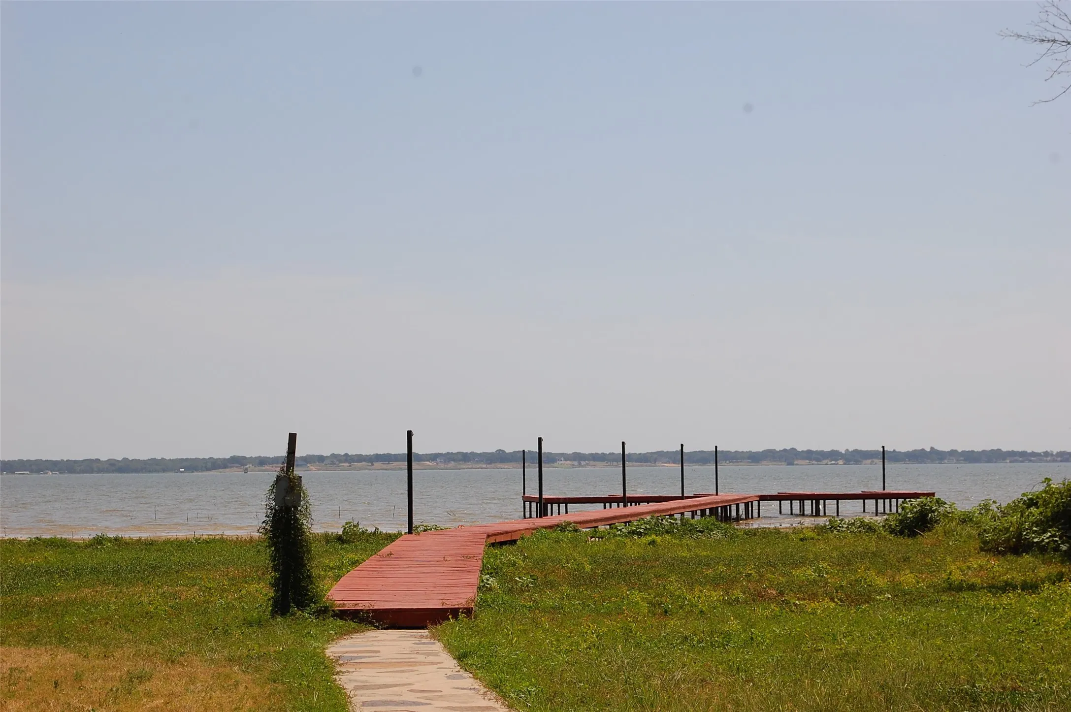 Improved Land For Sale in Kaufman County , 7137 COUNTY ROAD 4042, Kemp, Texas 75143, 0, 0, Garage spaces, 0 Sqft, built in 0, Price $120,000, mls#21264190, Real Estate Agent in Kemp, Homes For Sale in Kaufman county, Homes For Sale in Kemp, Realtor in Kemp Texas, Real Estate Brokerage Independent Realty Texas, Luminita Cordes Realtor