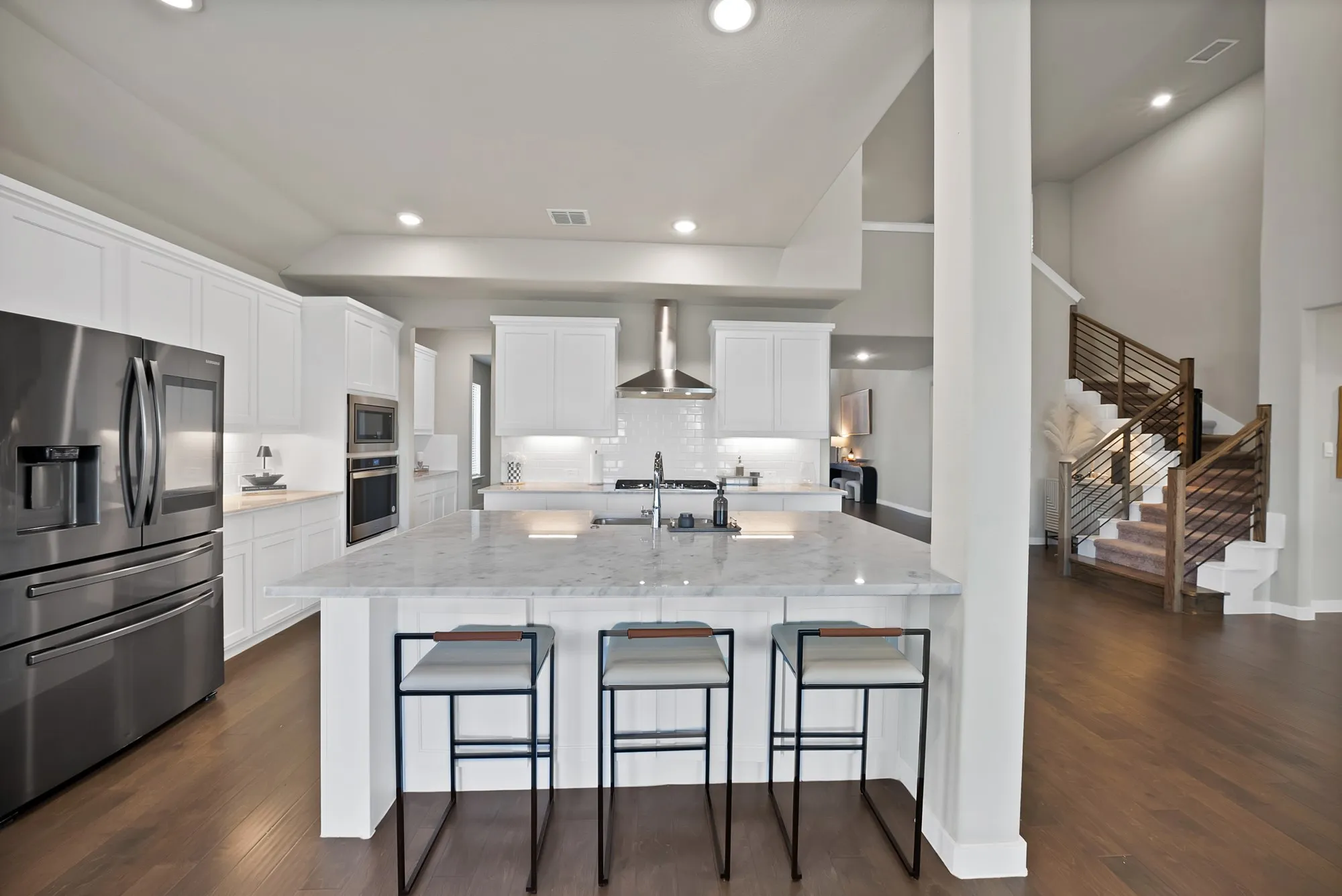 Single Family Residence For Sale in Collin County , 449 Beechwood Drive, Lavon, Texas 75166, 6 Bedroom, 4 Bathroom, Garage spaces, 4,383 Sqft, built in 2021, mls#21264198, Real Estate Agent in Lavon, Homes For Sale in Collin county, Homes For Sale in Lavon, Realtor in Lavon Texas, Real Estate Brokerage Independent Realty Texas, Luminita Cordes Realtor