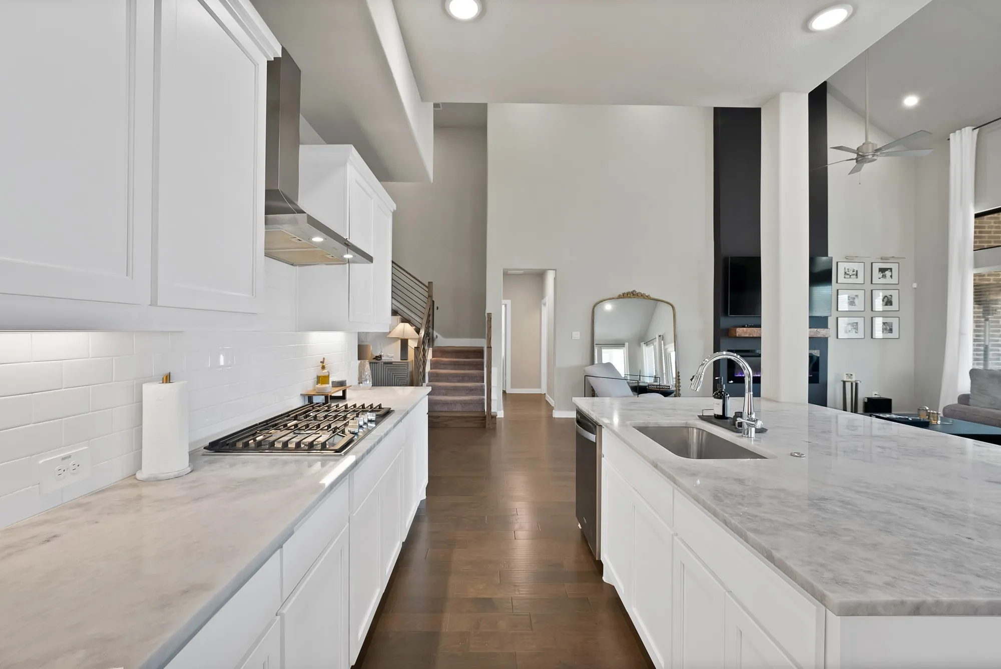 Single Family Residence For Sale in Collin County , 449 Beechwood Drive, Lavon, Texas 75166, 6 Bedroom, 4 Bathroom, Garage spaces, 4,383 Sqft, built in 2021, mls#21264198, Real Estate Agent in Lavon, Homes For Sale in Collin county, Homes For Sale in Lavon, Realtor in Lavon Texas, Real Estate Brokerage Independent Realty Texas, Luminita Cordes Realtor