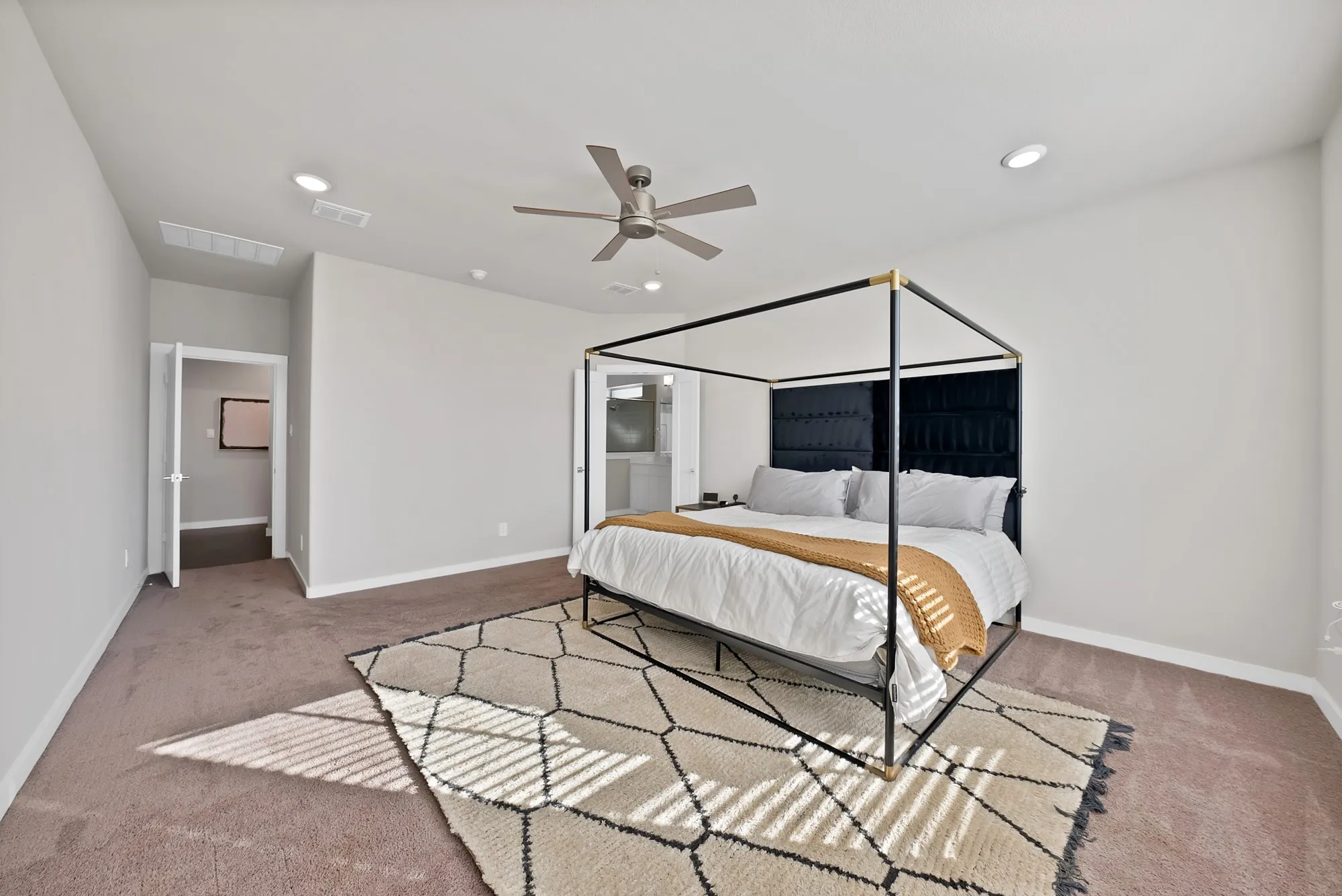 Single Family Residence For Sale in Collin County , 449 Beechwood Drive, Lavon, Texas 75166, 6 Bedroom, 4 Bathroom, Garage spaces, 4,383 Sqft, built in 2021, mls#21264198, Real Estate Agent in Lavon, Homes For Sale in Collin county, Homes For Sale in Lavon, Realtor in Lavon Texas, Real Estate Brokerage Independent Realty Texas, Luminita Cordes Realtor
