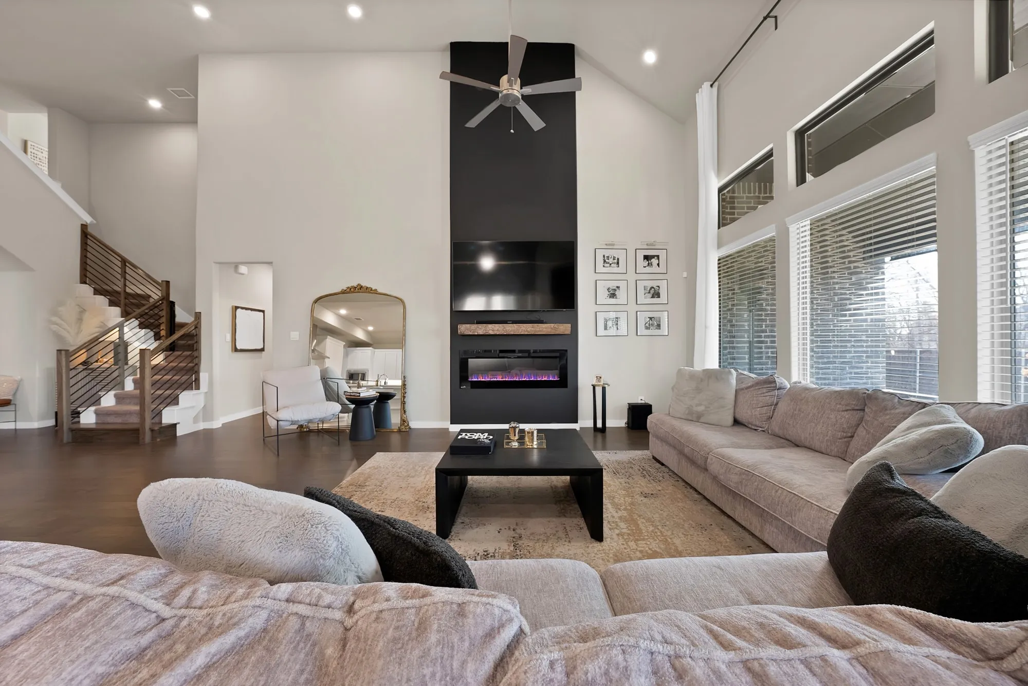 Single Family Residence For Sale in Collin County , 449 Beechwood Drive, Lavon, Texas 75166, 6 Bedroom, 4 Bathroom, Garage spaces, 4,383 Sqft, built in 2021, mls#21264198, Real Estate Agent in Lavon, Homes For Sale in Collin county, Homes For Sale in Lavon, Realtor in Lavon Texas, Real Estate Brokerage Independent Realty Texas, Luminita Cordes Realtor