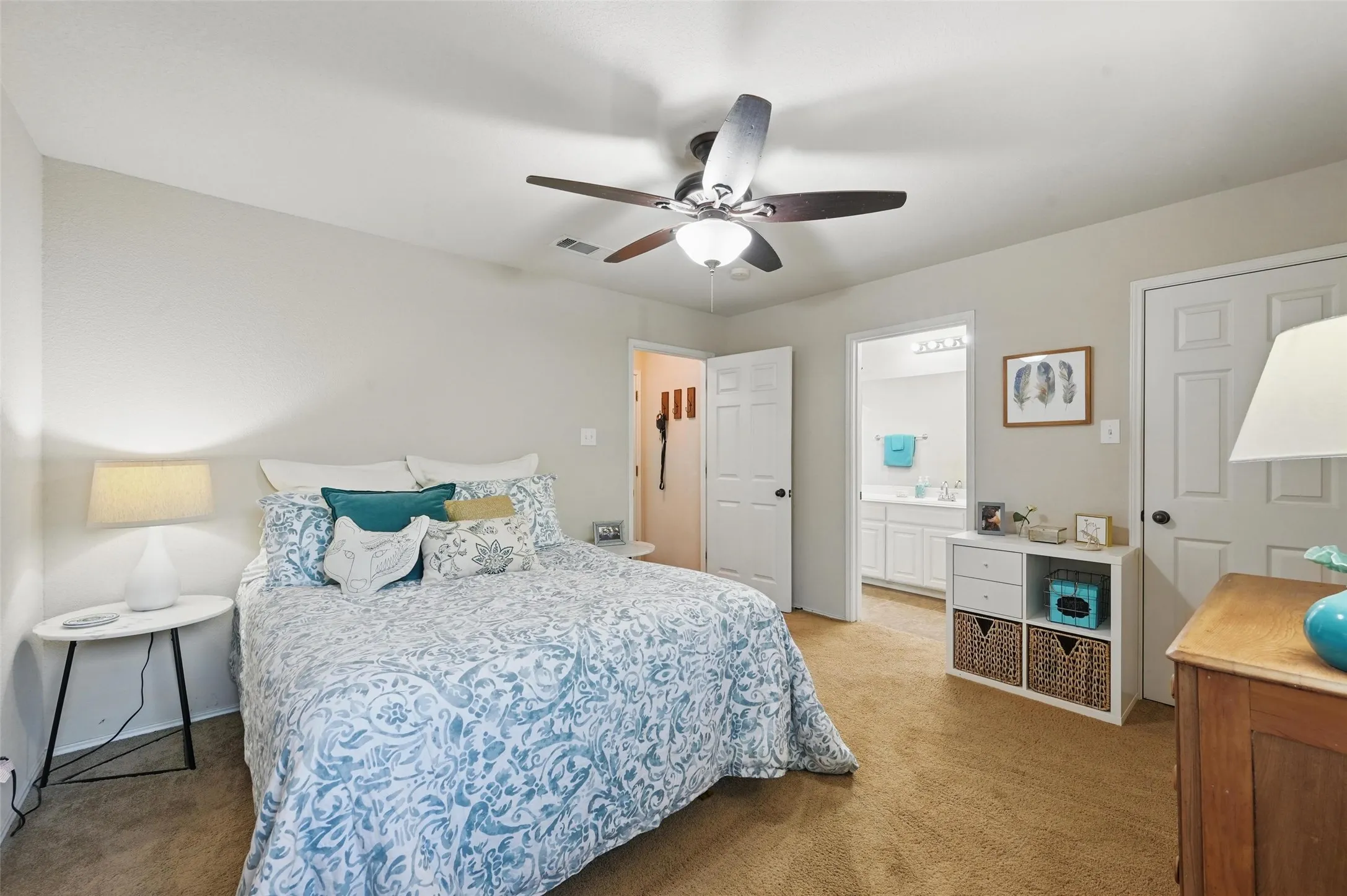 4th bedroom with full bath
