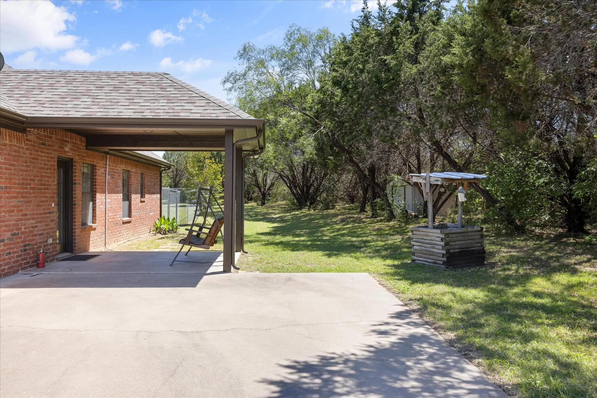 Attached carport