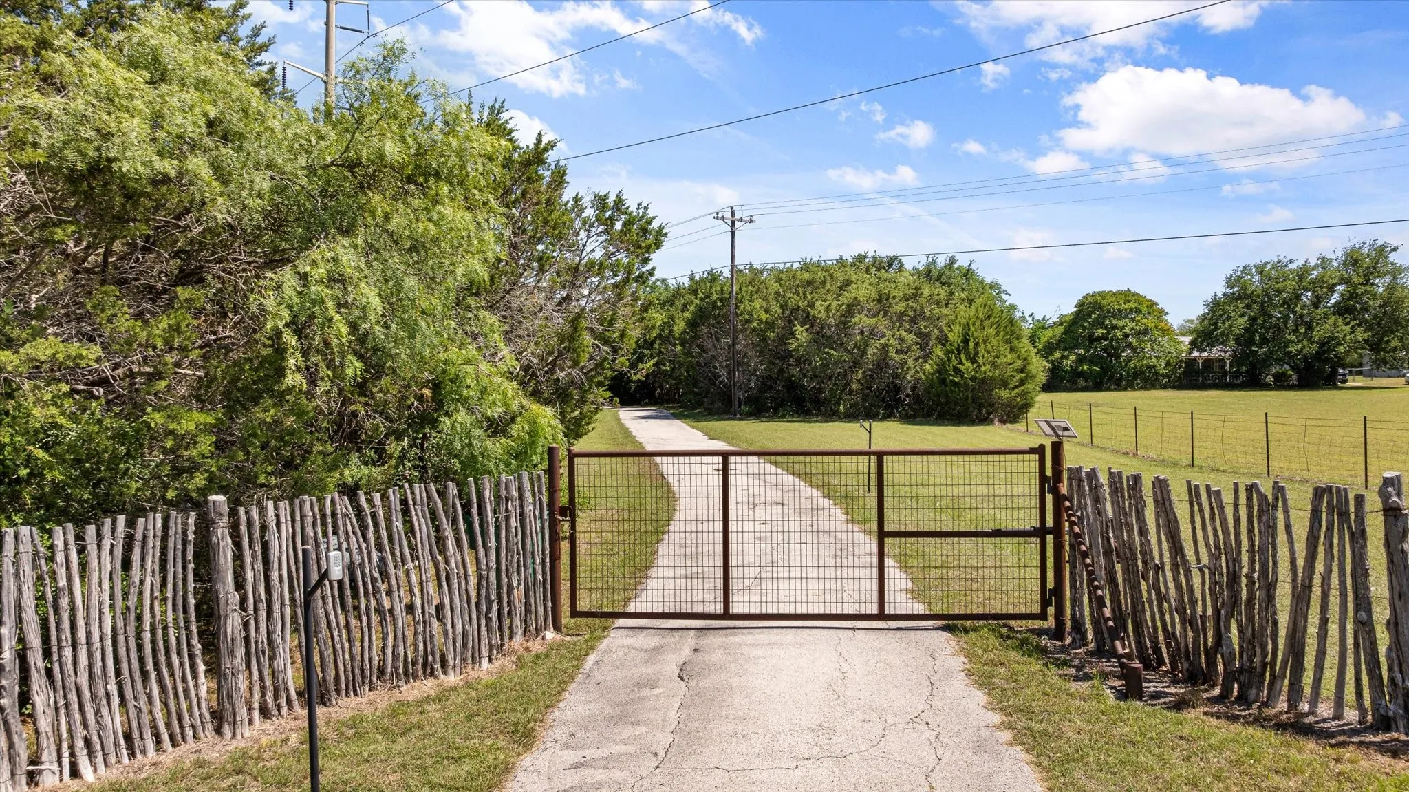 Gate entrance