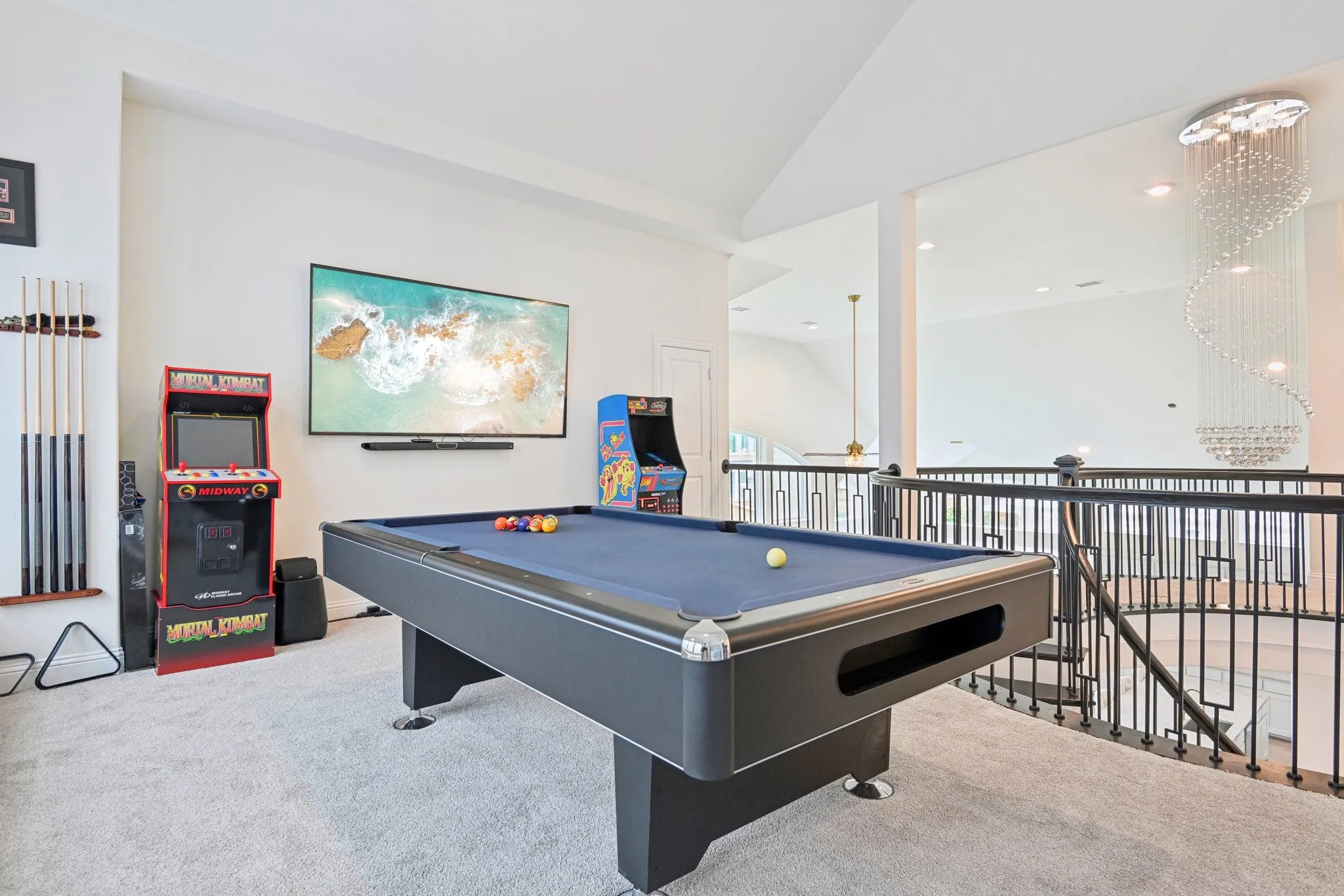 Single Family Residence For Sale in Denton County , 925 Oglethorpe Lane, Savannah, Texas 76227, 5 Bedrooms, 4 Bathrooms, 3 Garage spaces, 3,826 Sqft, built in 2023, Price $799,990, mls#21257308, Real Estate Agent in Savannah, Homes For Sale in Denton county, Homes For Sale in Savannah, Realtor in Savannah Texas, Real Estate Brokerage Independent Realty Texas, Luminita Cordes Realtor