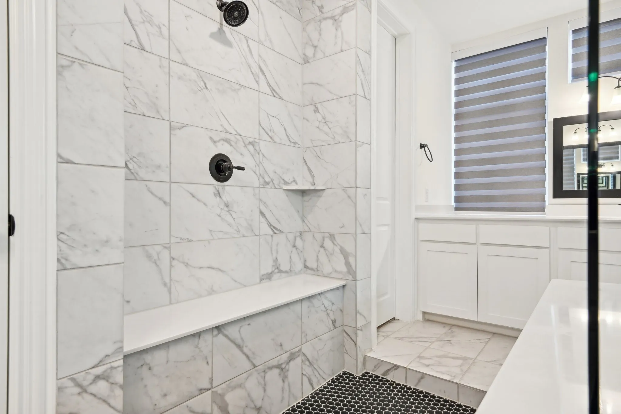 Single Family Residence For Sale in Denton County , 925 Oglethorpe Lane, Savannah, Texas 76227, 5 Bedrooms, 4 Bathrooms, 3 Garage spaces, 3,826 Sqft, built in 2023, Price $799,990, mls#21257308, Real Estate Agent in Savannah, Homes For Sale in Denton county, Homes For Sale in Savannah, Realtor in Savannah Texas, Real Estate Brokerage Independent Realty Texas, Luminita Cordes Realtor