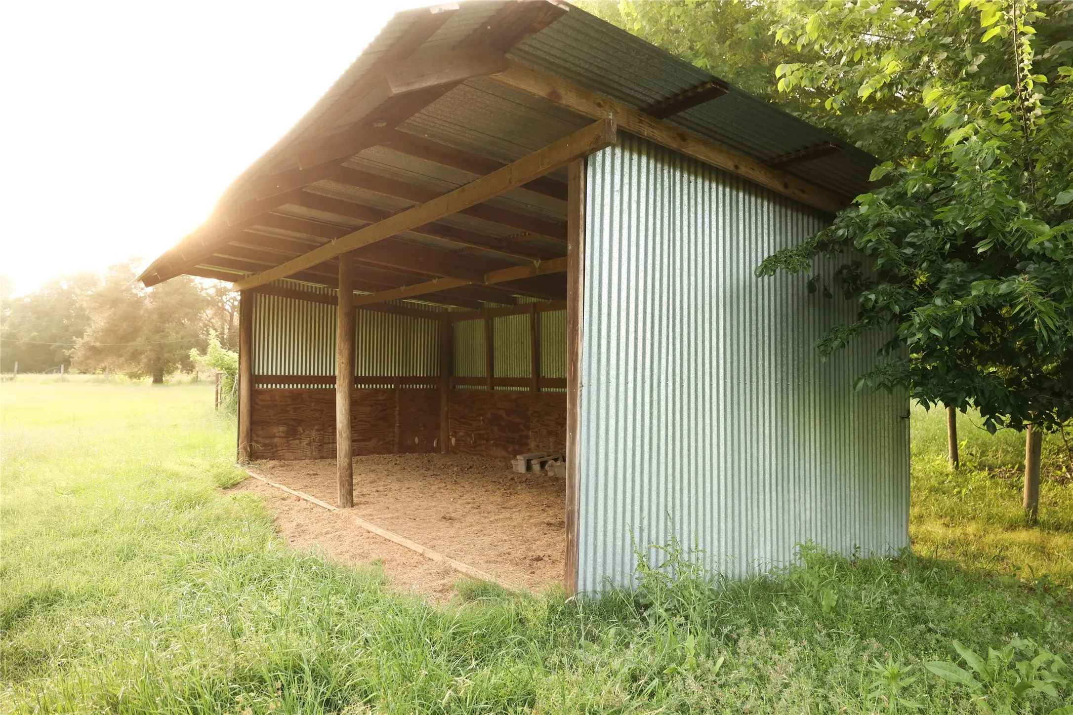 Loafing shed is 28X14