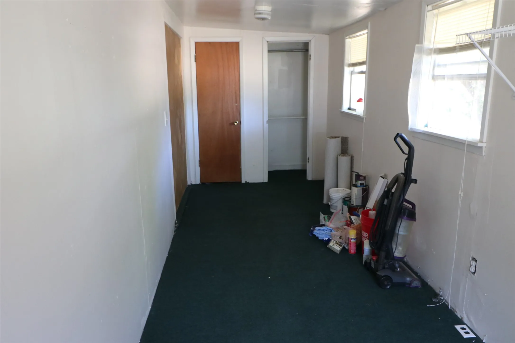Mobile Home For Sale in Erath County , 5209 US Highway 67, Stephenville, Texas 76401, 3 Bedroom, 2 Bathroom, Garage spaces, 2,292 Sqft, built in 1945, mls#21258511, Real Estate Agent in Stephenville, Homes For Sale in Erath county, Homes For Sale in Stephenville, Realtor in Stephenville Texas, Real Estate Brokerage Independent Realty Texas, Luminita Cordes Realtor