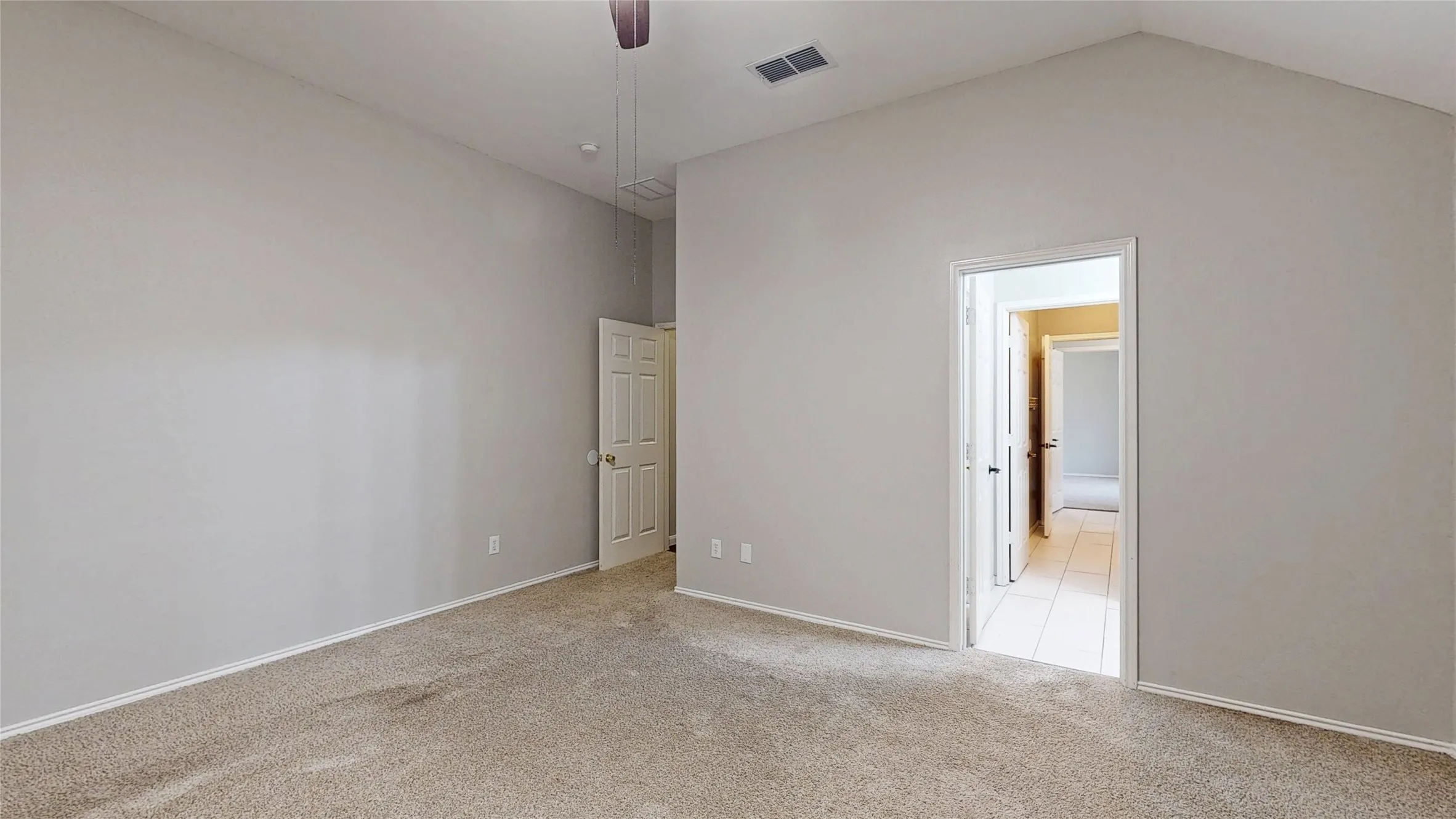 Single Family Residence For Sale in Denton County , 4107 Pine Glen Road, Corinth, Texas 76208, 5 Bedroom, 4 Bathroom, 2 Garage spaces, 4,261 Sqft, built in 2003, mls#21262790, Real Estate Agent in Corinth, Homes For Sale in Denton county, Homes For Sale in Corinth, Realtor in Corinth Texas, Real Estate Brokerage Independent Realty Texas, Luminita Cordes Realtor