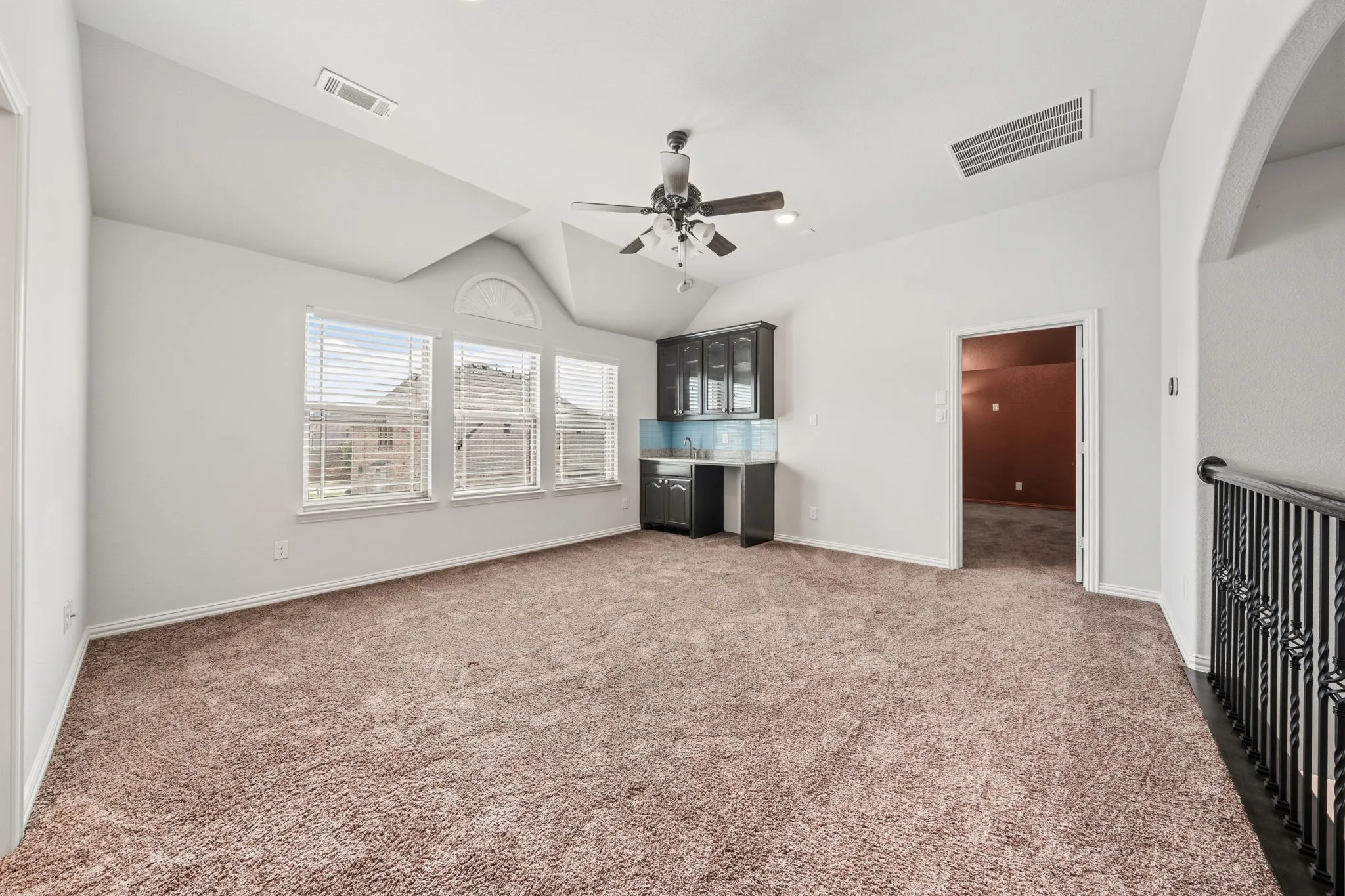 Single Family Residence For Sale in Collin County , 12995 Llano Avenue, Frisco, Texas 75035, 5 Bedroom, 5 Bathroom, 2 Garage spaces, 4,721 Sqft, built in 2017, mls#21258275, Real Estate Agent in Frisco, Homes For Sale in Collin county, Homes For Sale in Frisco, Realtor in Frisco Texas, Real Estate Brokerage Independent Realty Texas, Luminita Cordes Realtor