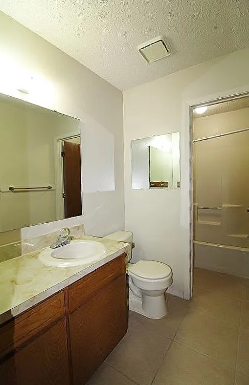 Duplex For Rent in Parker County , 1110 Curtis Drive, Weatherford, Texas 76086, 2 Bedroom, 2 Bathroom, Garage spaces, 1,004 Sqft, built in 1984, mls#21264354, Real Estate Agent in Weatherford, Homes For Rent in Parker county, Homes For Rent in Weatherford, Realtor in Weatherford Texas, Real Estate Brokerage Independent Realty Texas, Luminita Cordes Realtor