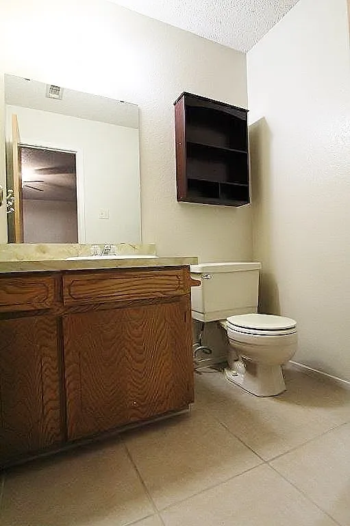 Duplex For Rent in Parker County , 1110 Curtis Drive, Weatherford, Texas 76086, 2 Bedroom, 2 Bathroom, Garage spaces, 1,004 Sqft, built in 1984, mls#21264354, Real Estate Agent in Weatherford, Homes For Rent in Parker county, Homes For Rent in Weatherford, Realtor in Weatherford Texas, Real Estate Brokerage Independent Realty Texas, Luminita Cordes Realtor