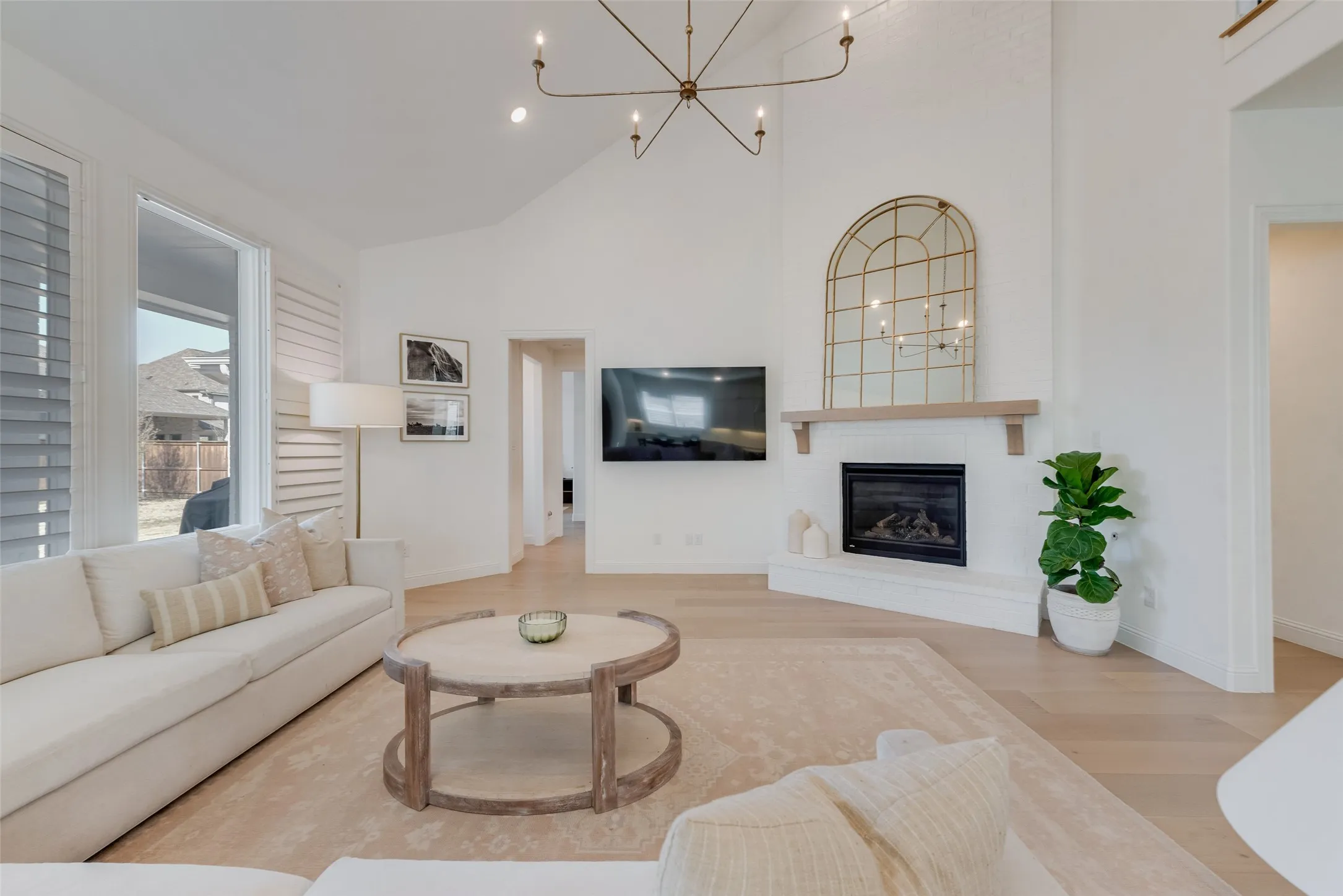Single Family Residence For Sale in Collin County , 3308 Zenyatta Court, Celina, Texas 75009, 5 Bedroom, 5 Bathroom, 3 Garage spaces, 4,335 Sqft, built in 2021, mls#21264366, Real Estate Agent in Celina, Homes For Sale in Collin county, Homes For Sale in Celina, Realtor in Celina Texas, Real Estate Brokerage Independent Realty Texas, Luminita Cordes Realtor