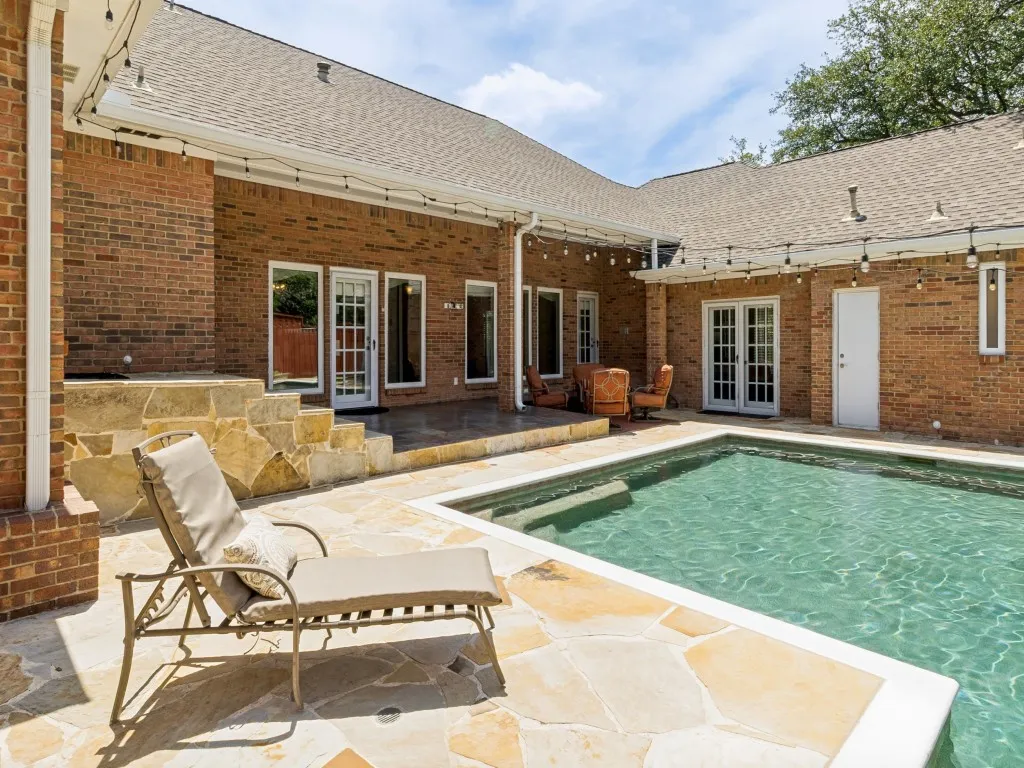 The backyard also offers a natural gas stub for a grill!