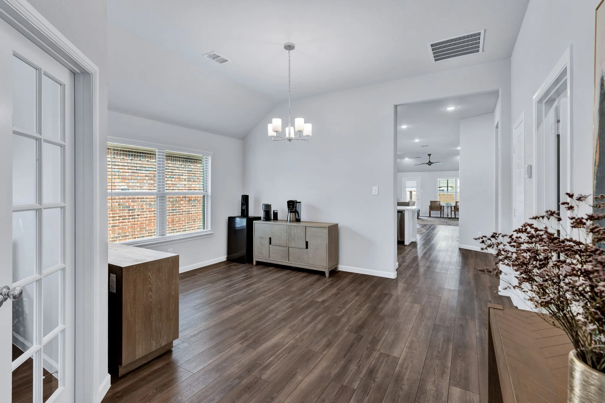 Single Family Residence For Sale in Collin County , 1509 Wayback Drive, Celina, Texas 75009, 3 Bedroom, 2 Bathroom, 2 Garage spaces, 1,929 Sqft, built in 2021, Price $440,000, mls#21263114, Real Estate Agent in Celina, Homes For Sale in Collin county, Homes For Sale in Celina, Realtor in Celina Texas, Real Estate Brokerage Independent Realty Texas, Luminita Cordes Realtor
