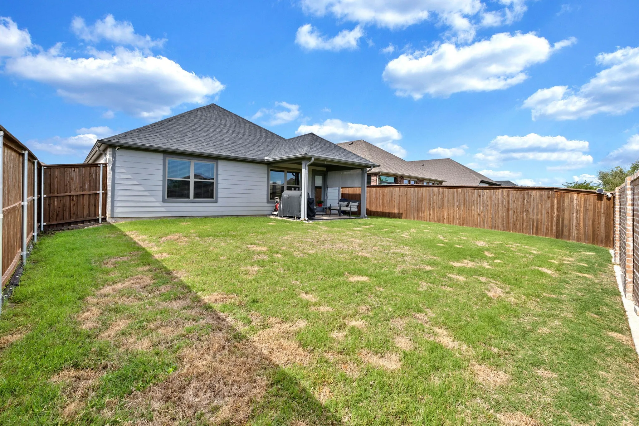 Single Family Residence For Sale in Collin County , 1509 Wayback Drive, Celina, Texas 75009, 3 Bedroom, 2 Bathroom, 2 Garage spaces, 1,929 Sqft, built in 2021, Price $440,000, mls#21263114, Real Estate Agent in Celina, Homes For Sale in Collin county, Homes For Sale in Celina, Realtor in Celina Texas, Real Estate Brokerage Independent Realty Texas, Luminita Cordes Realtor