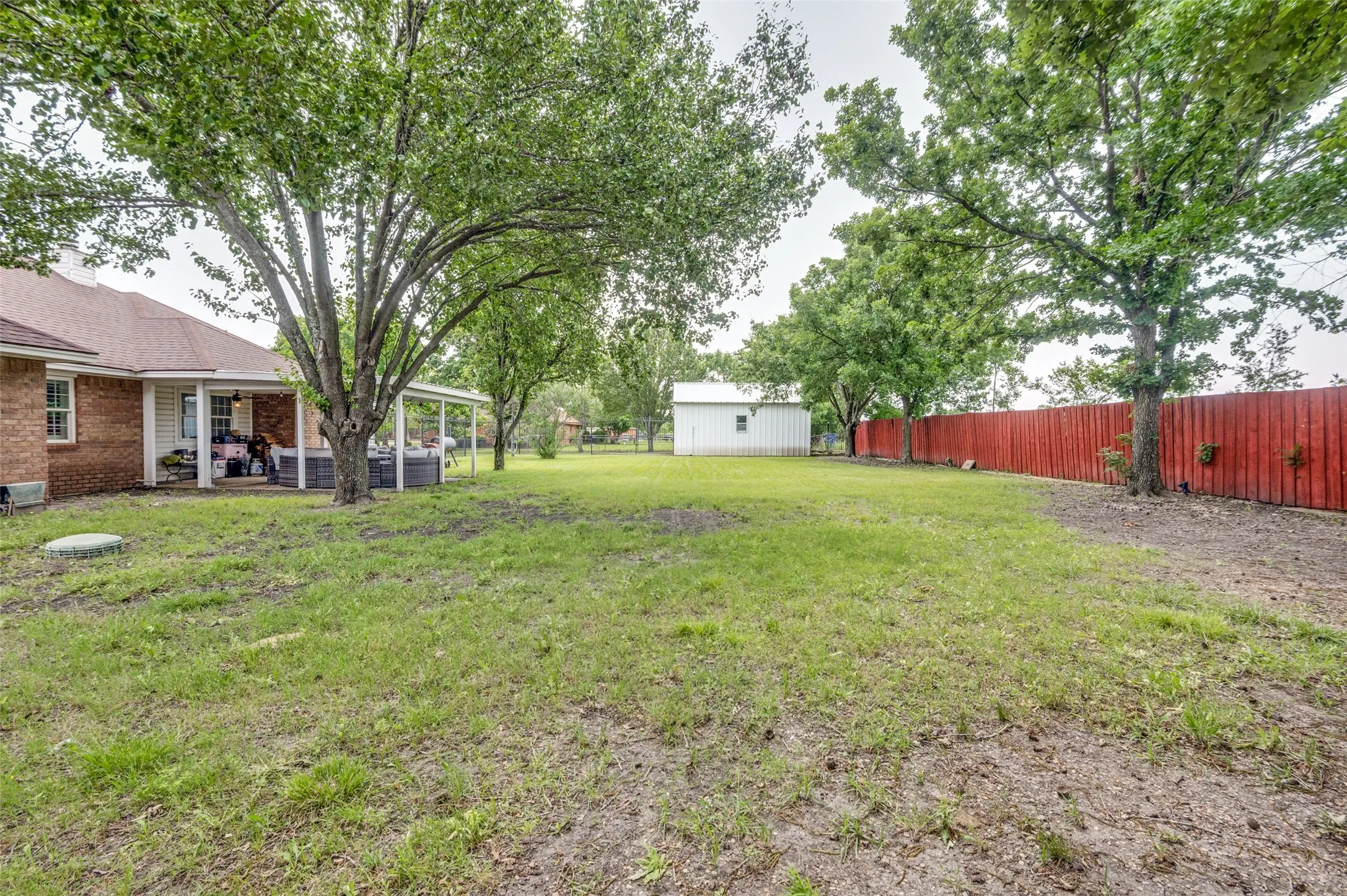 Single Family Residence For Sale in Dallas County , 3323 Dasher Street, Lancaster, Texas 75146, 4 Bedroom, 3 Bathroom, 1 Garage spaces, 2,655 Sqft, built in 1990, mls#21263988, Real Estate Agent in Lancaster, Homes For Sale in Dallas county, Homes For Sale in Lancaster, Realtor in Lancaster Texas, Real Estate Brokerage Independent Realty Texas, Luminita Cordes Realtor