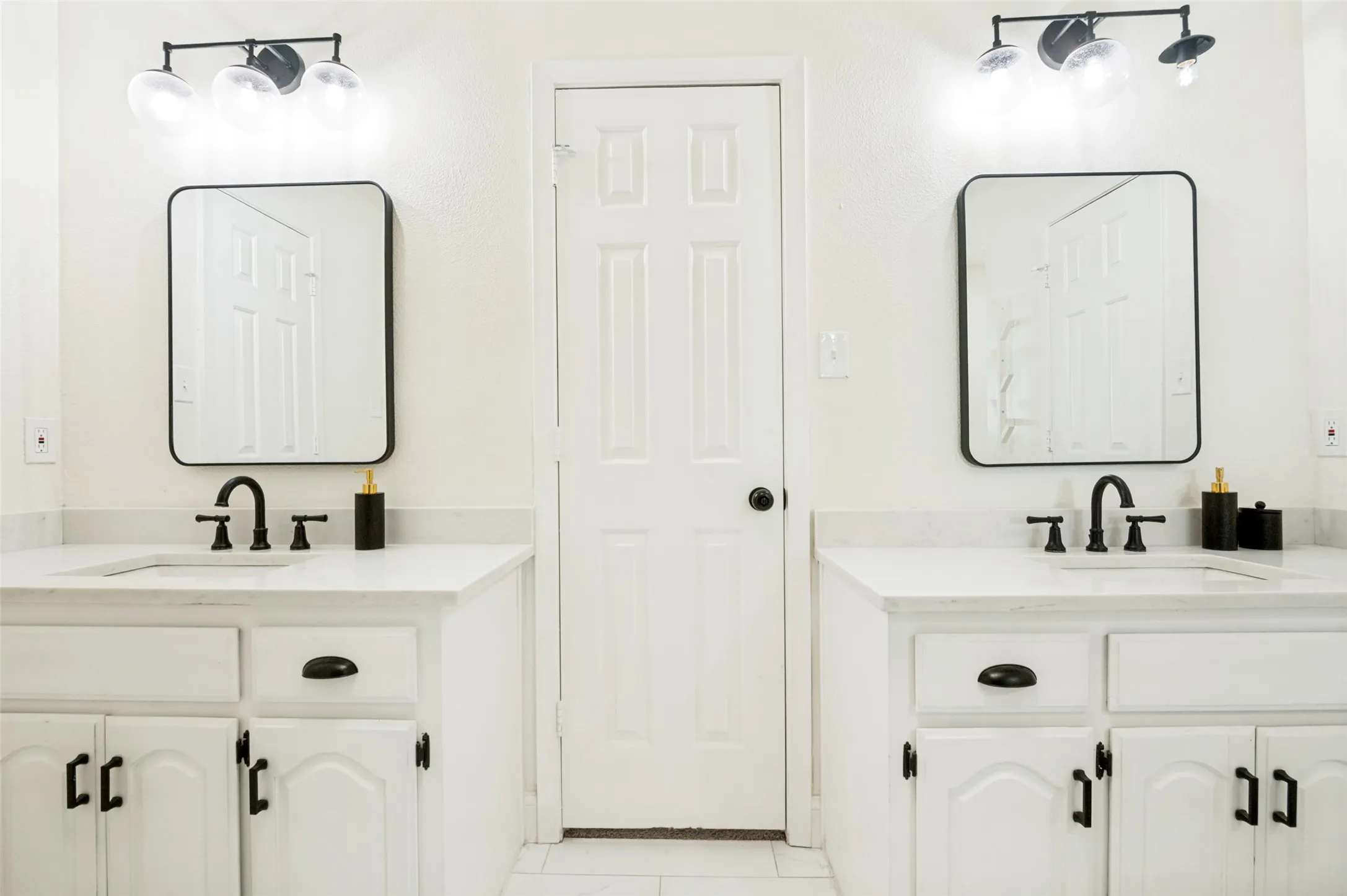 Single Family Residence For Sale in Dallas County , 3323 Dasher Street, Lancaster, Texas 75146, 4 Bedroom, 3 Bathroom, 1 Garage spaces, 2,655 Sqft, built in 1990, mls#21263988, Real Estate Agent in Lancaster, Homes For Sale in Dallas county, Homes For Sale in Lancaster, Realtor in Lancaster Texas, Real Estate Brokerage Independent Realty Texas, Luminita Cordes Realtor