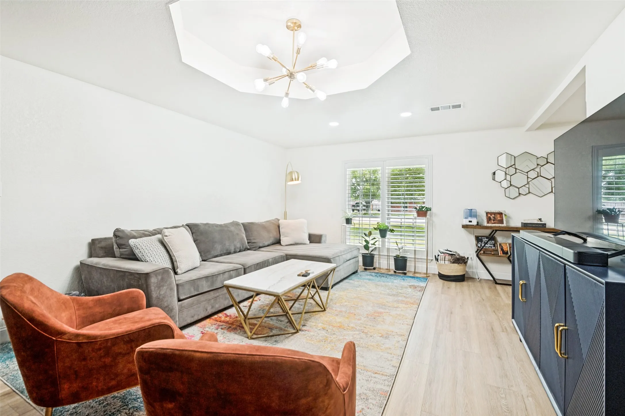 Single Family Residence For Sale in Dallas County , 3323 Dasher Street, Lancaster, Texas 75146, 4 Bedroom, 3 Bathroom, 1 Garage spaces, 2,655 Sqft, built in 1990, mls#21263988, Real Estate Agent in Lancaster, Homes For Sale in Dallas county, Homes For Sale in Lancaster, Realtor in Lancaster Texas, Real Estate Brokerage Independent Realty Texas, Luminita Cordes Realtor