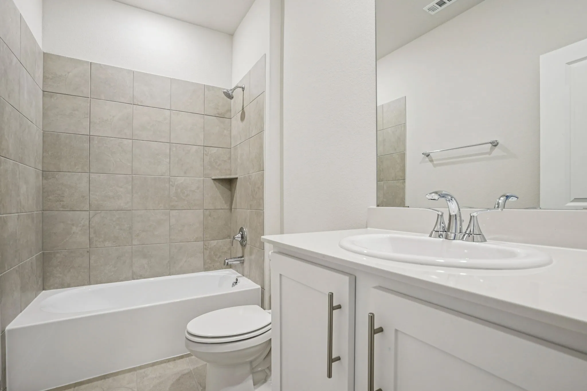 Photo is not of the actual home, but is an inspirational photo of builder’s model home and may depict options, furnishings, and/or decorator features that are not included.