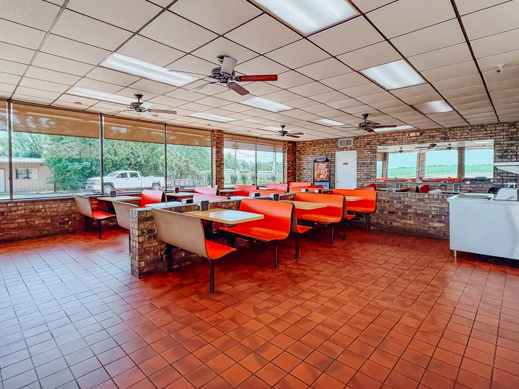 Business For Sale in Henderson County , 200 St Hwy 31, Trinidad, Texas 75758, 0, 0, Garage spaces, 0 Sqft, built in 1976, mls#21263821, Real Estate Agent in Trinidad, Homes For Sale in Henderson county, Homes For Sale in Trinidad, Realtor in Trinidad Texas, Real Estate Brokerage Independent Realty Texas, Luminita Cordes Realtor