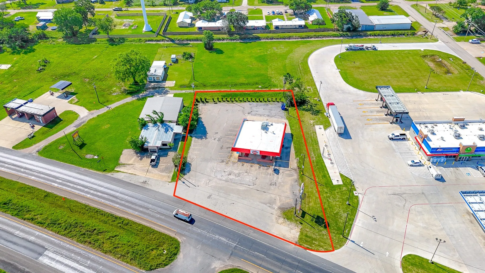 Business For Sale in Henderson County , 200 St Hwy 31, Trinidad, Texas 75758, 0, 0, Garage spaces, 0 Sqft, built in 1976, mls#21263821, Real Estate Agent in Trinidad, Homes For Sale in Henderson county, Homes For Sale in Trinidad, Realtor in Trinidad Texas, Real Estate Brokerage Independent Realty Texas, Luminita Cordes Realtor